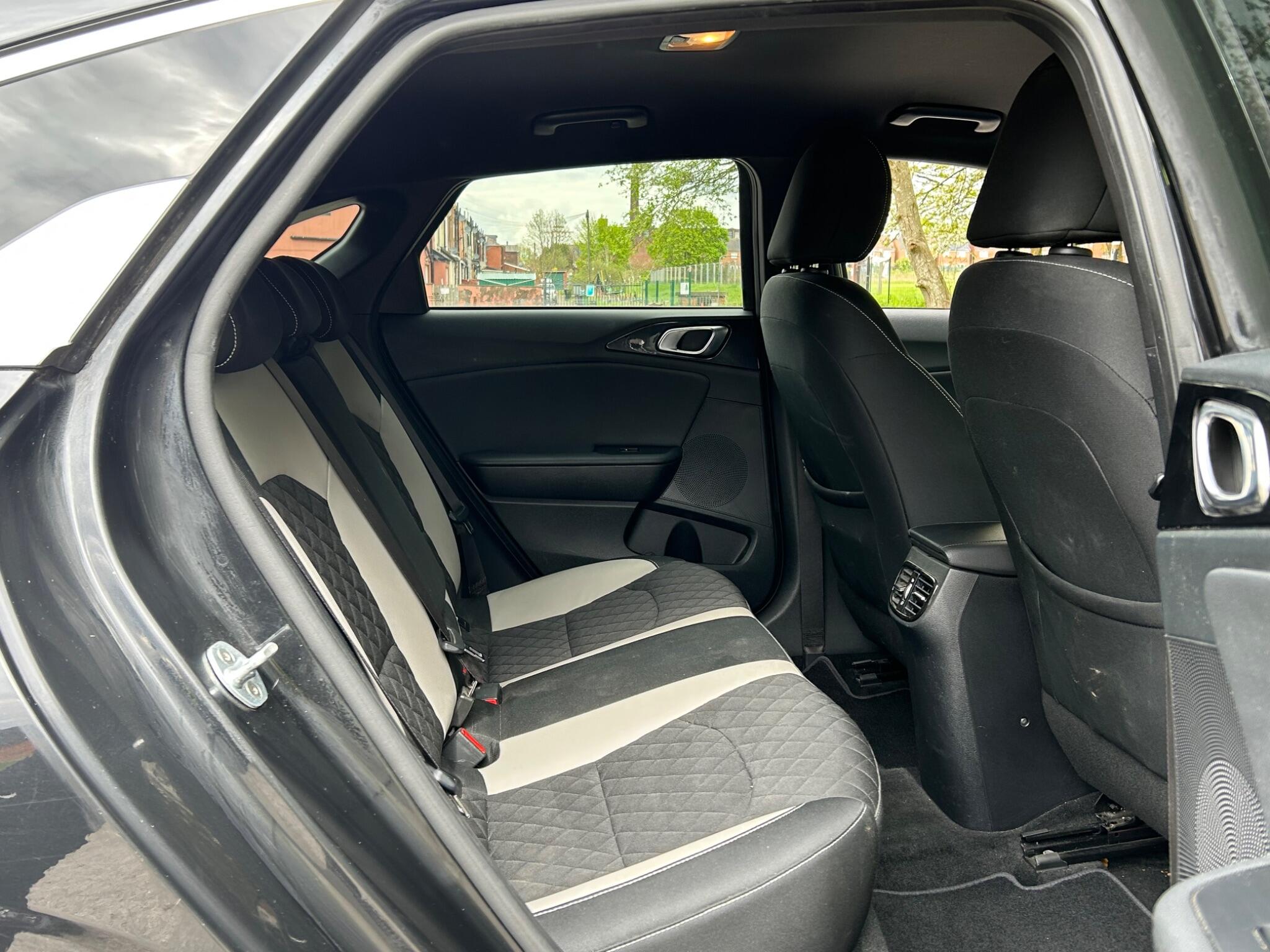 Kia Proceed view 30