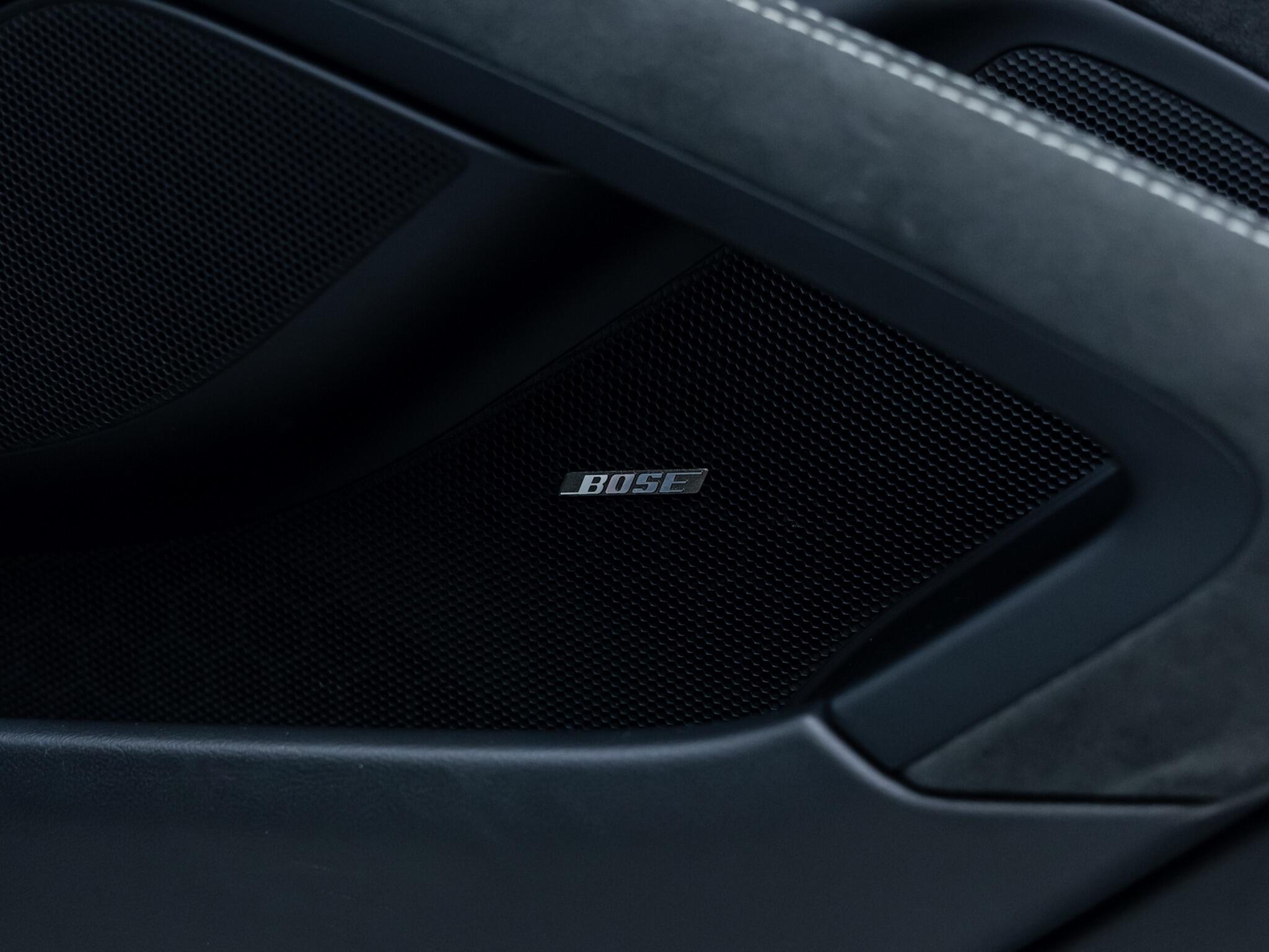 Porsche Cayman view 24