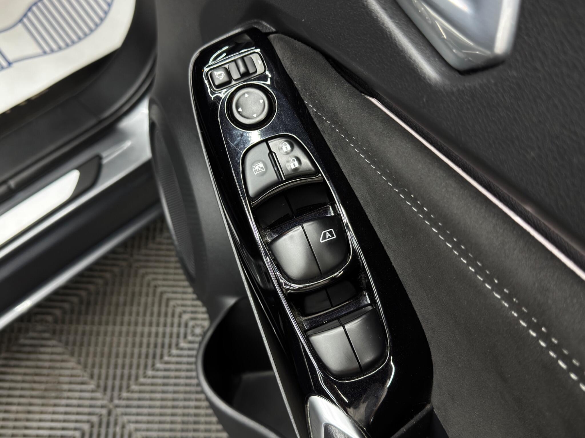 Nissan Juke view 36
