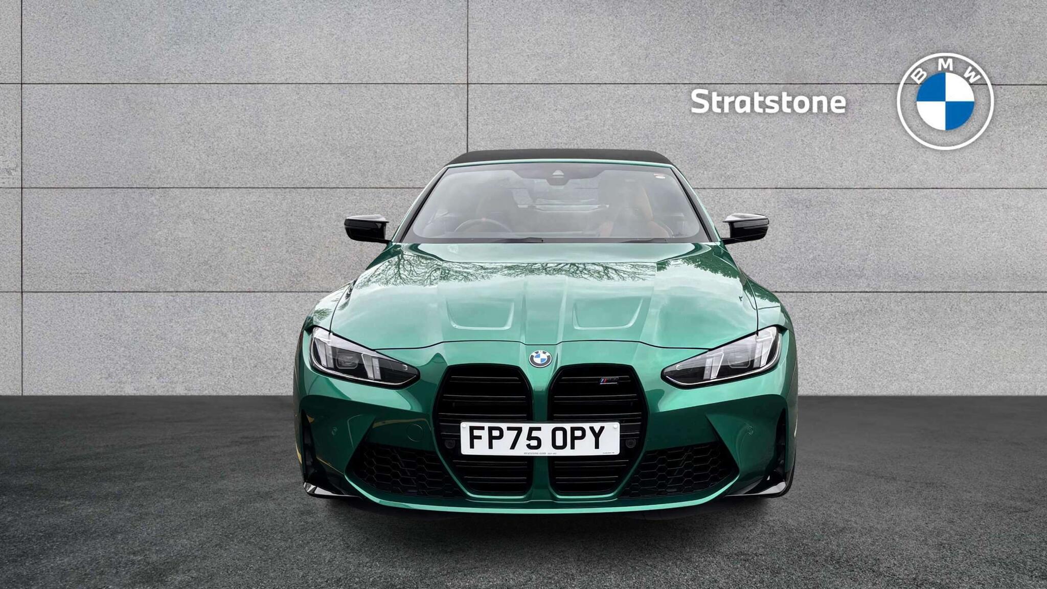 BMW M4 view 17