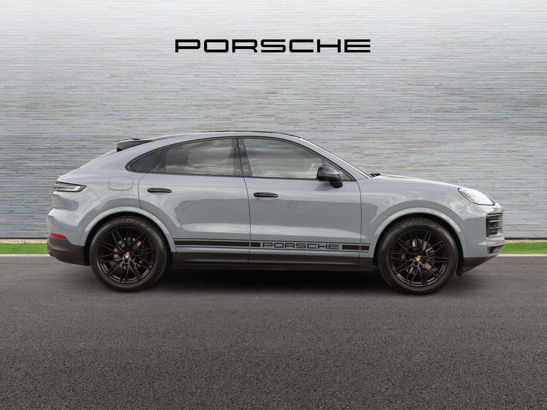 Porsche Cayenne view 2