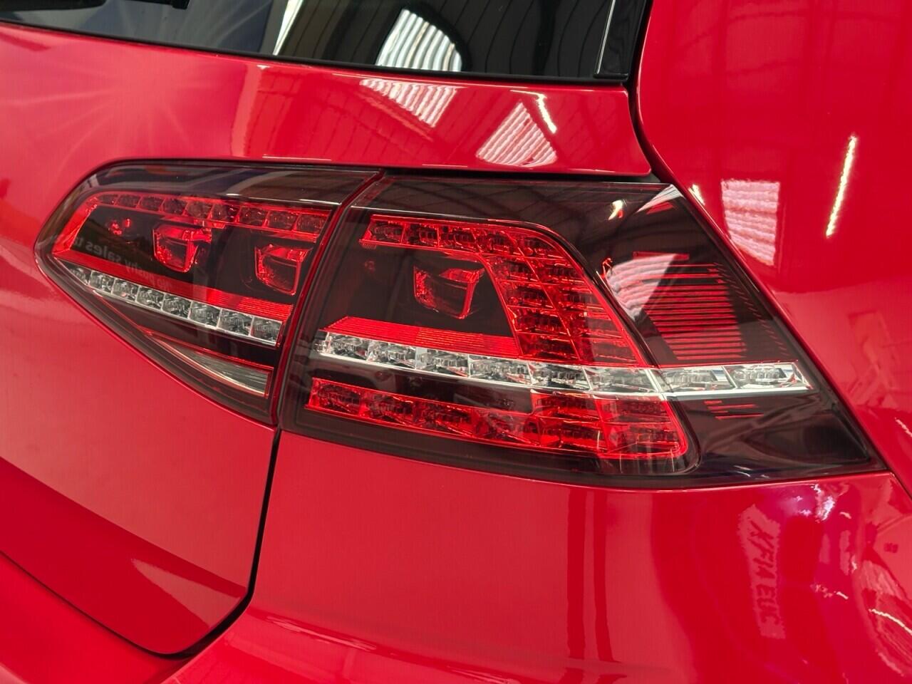 Volkswagen Golf view 47