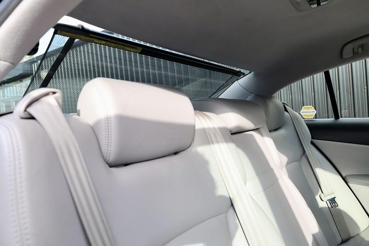 Lexus GS view 14