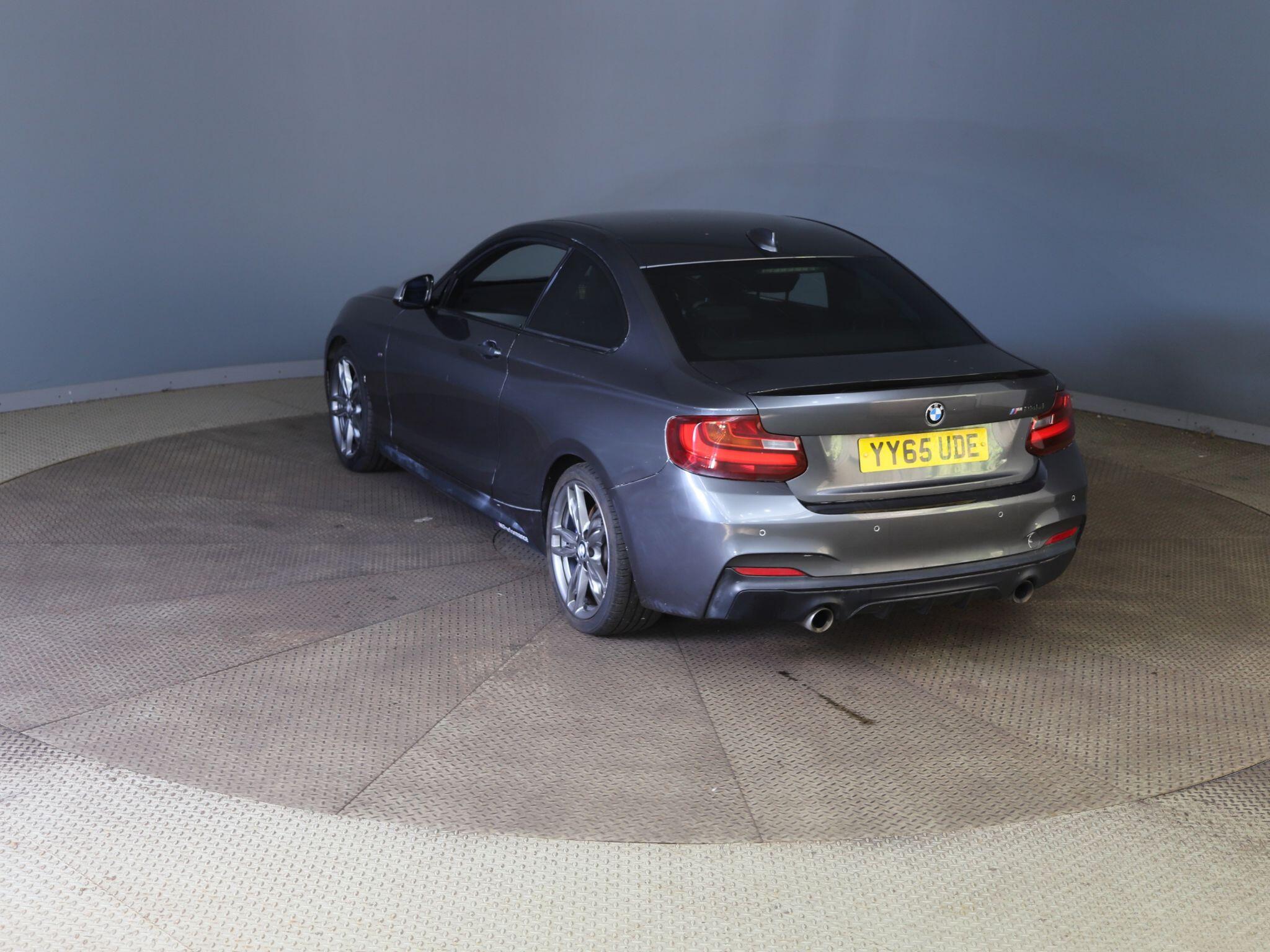 BMW 2 Series view 5