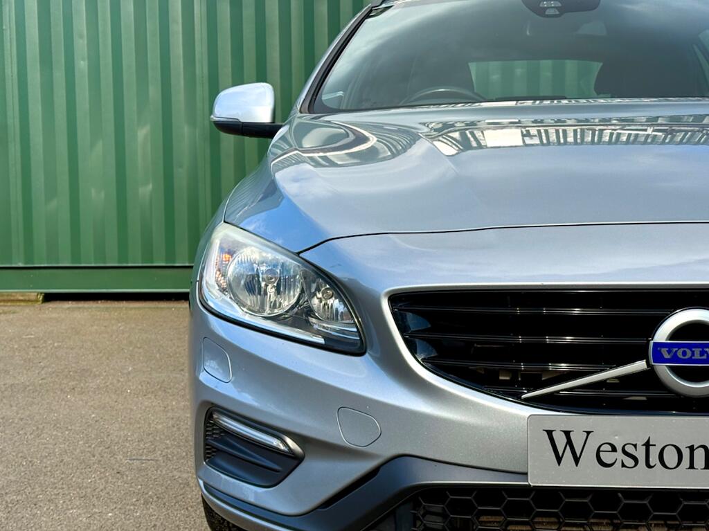 Volvo V60 view 7