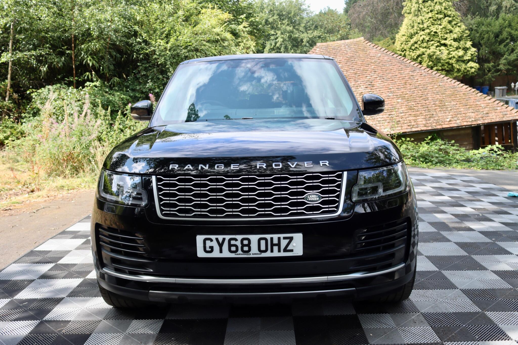 Land Rover Range Rover view 43