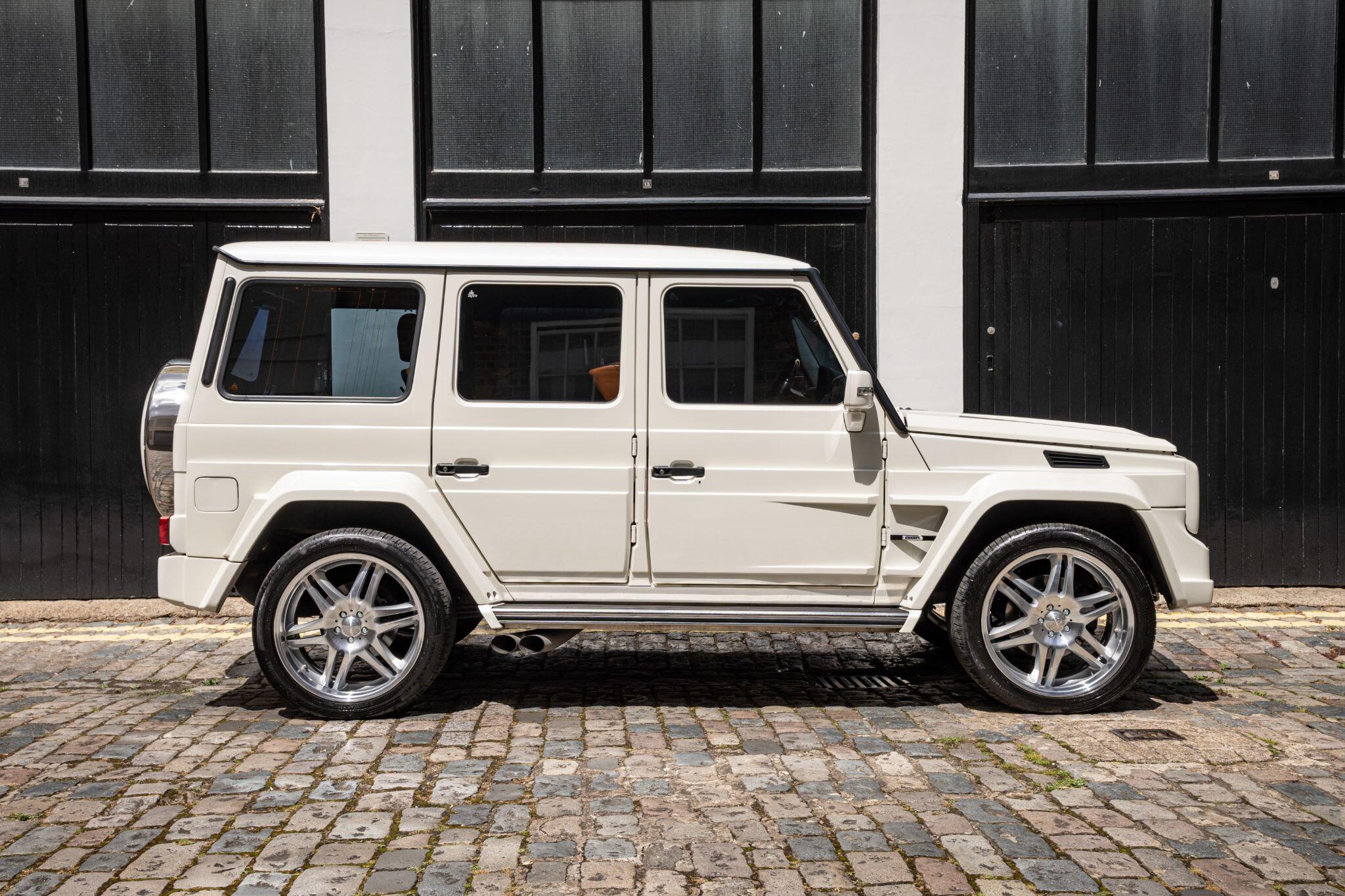 Mercedes-Benz G-Class view 17