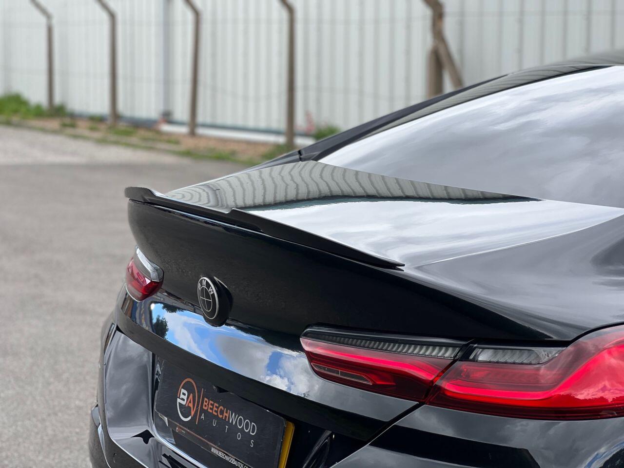 BMW 8 Series view 13