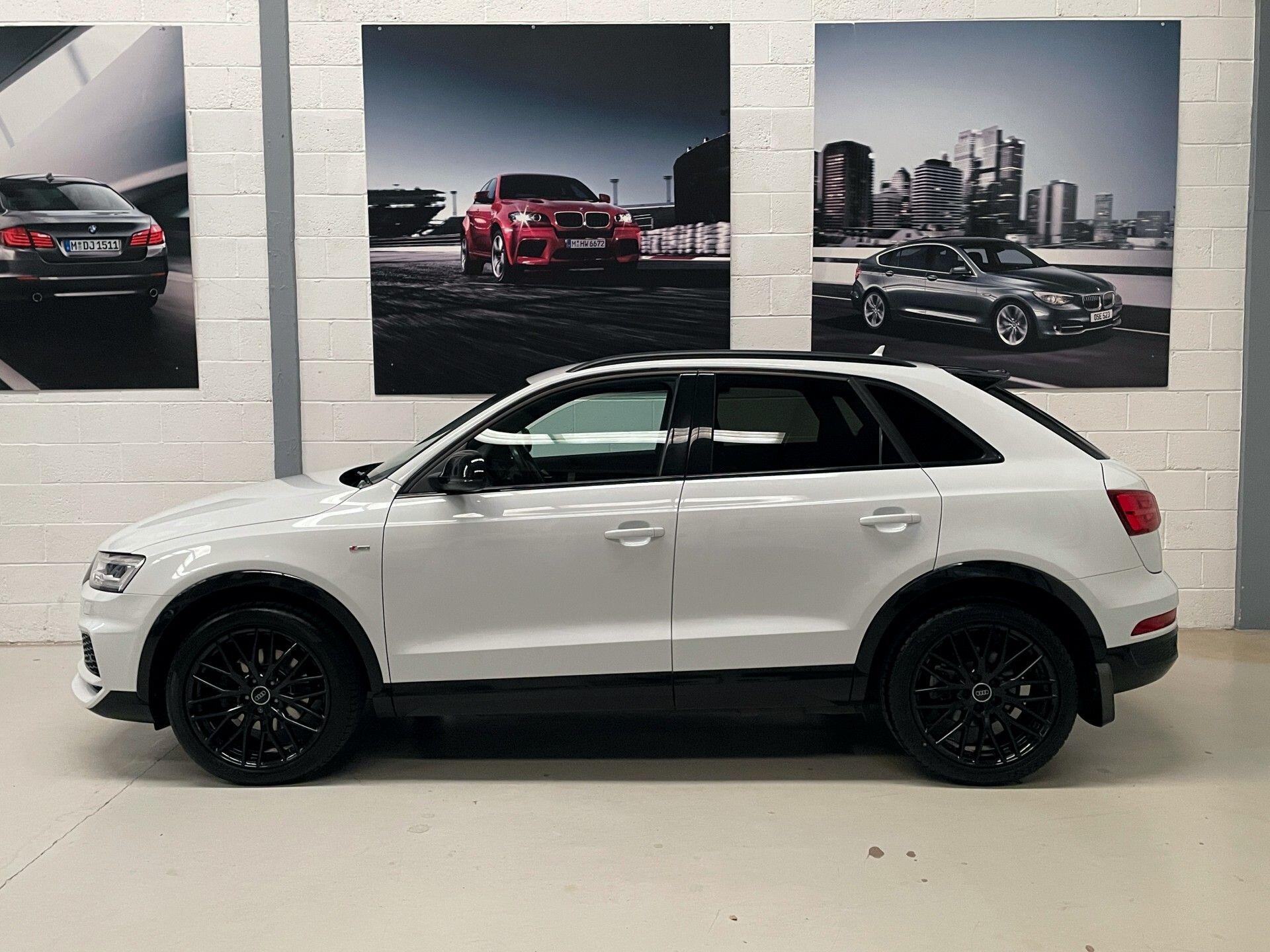 Audi Q3 view 8