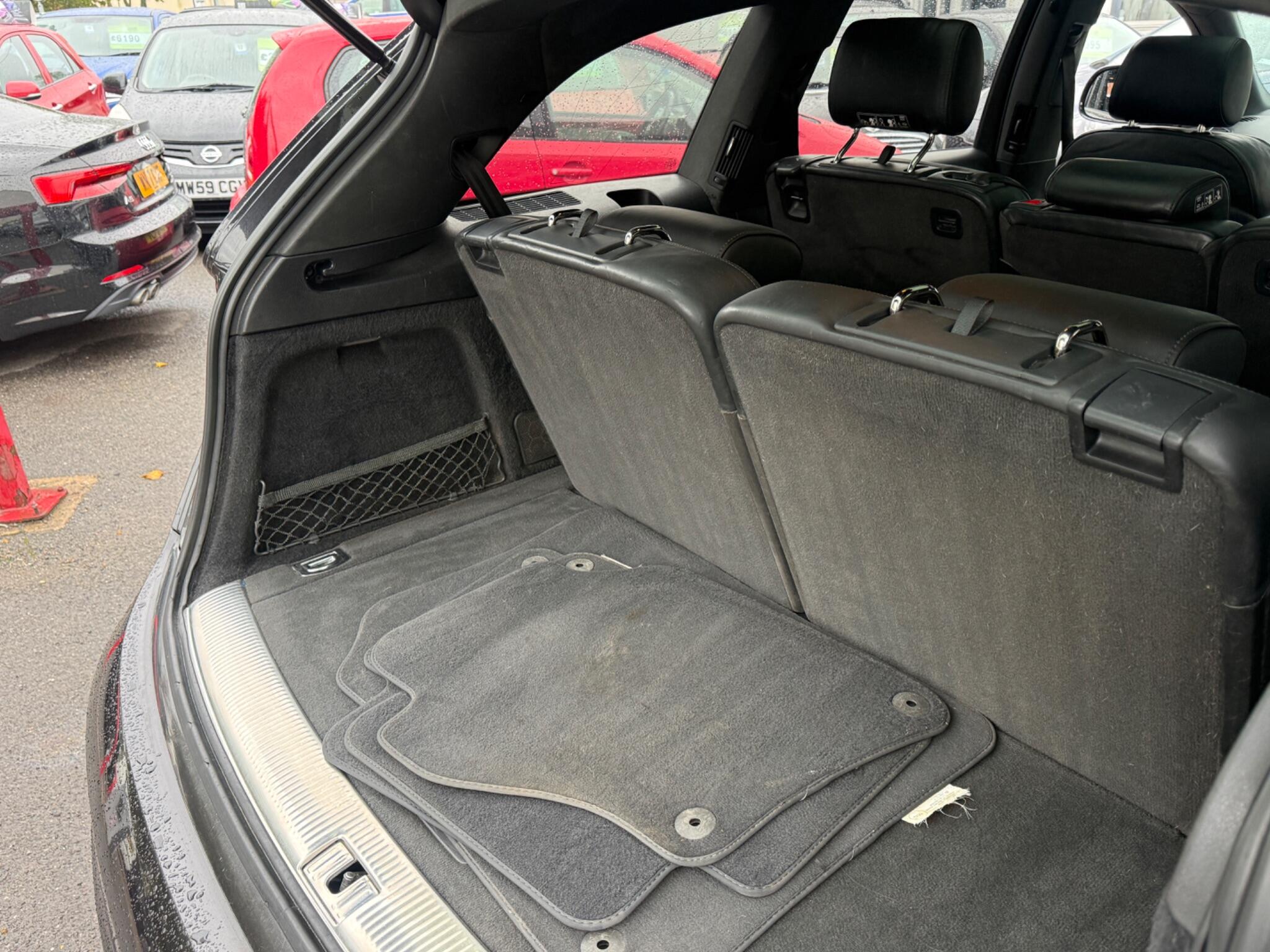 Audi Q7 - Image 47