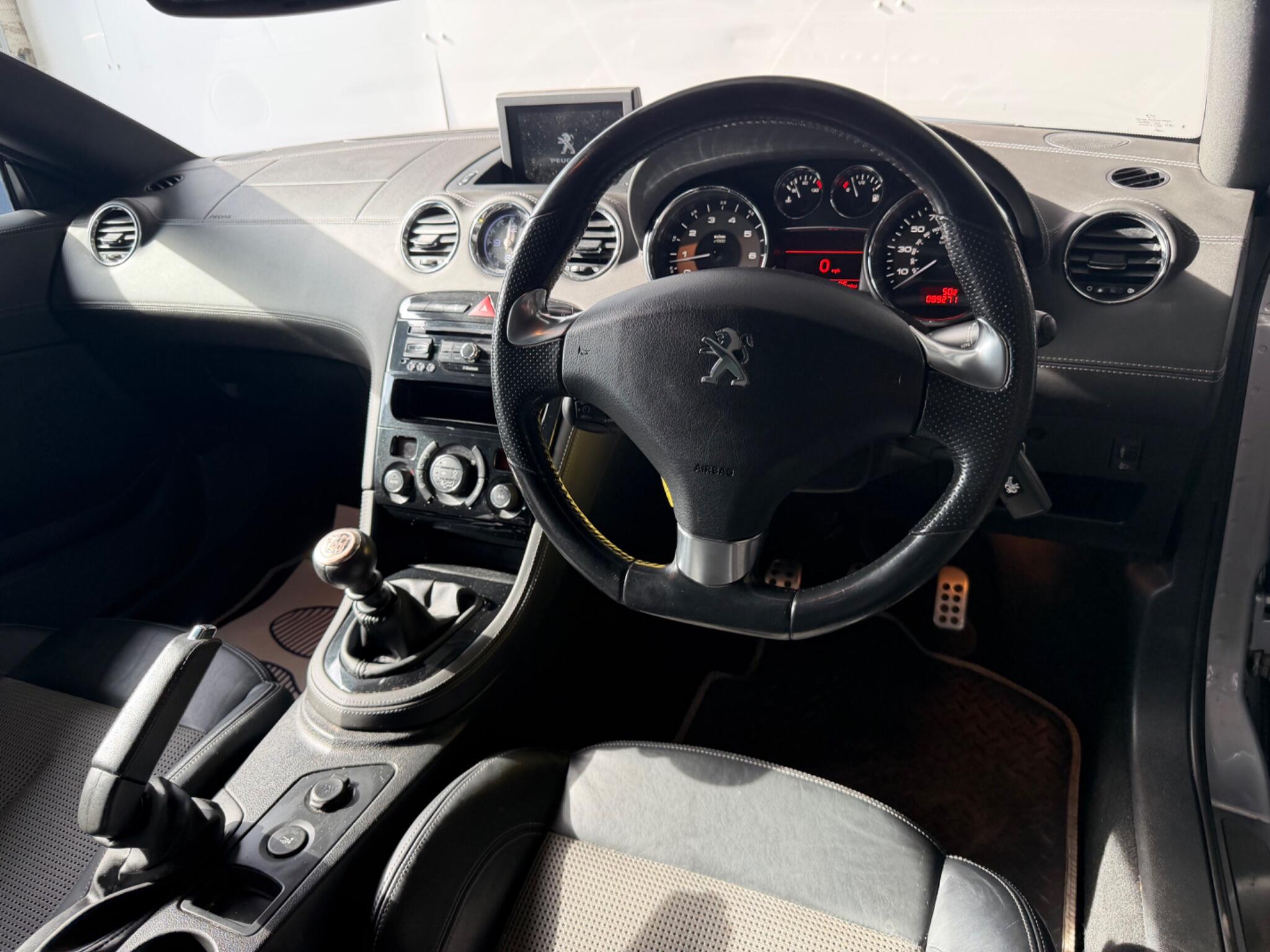 Peugeot RCZ view 20