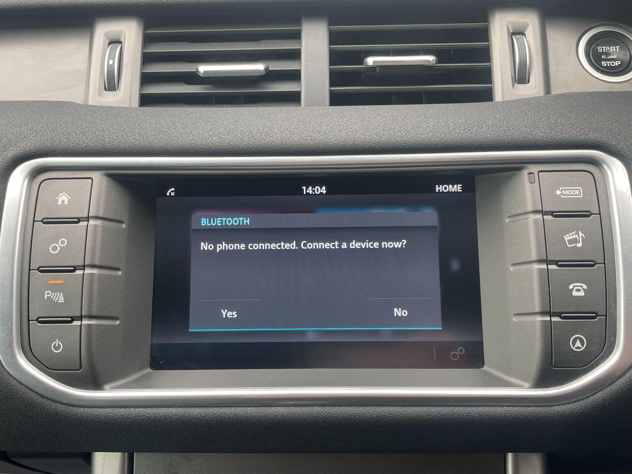 Land Rover Range Rover Evoque view 28