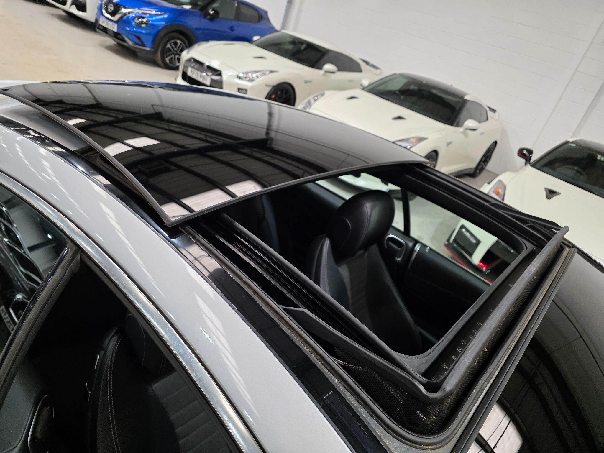 Mercedes-Benz E Class view 7