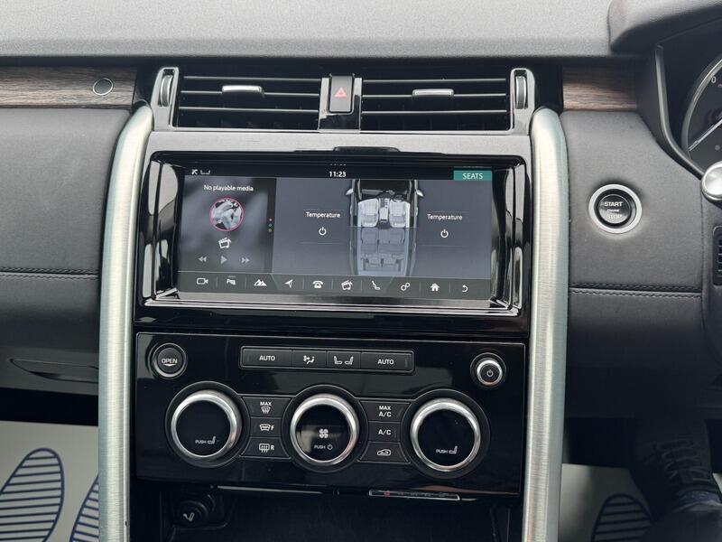 Land Rover Discovery view 43