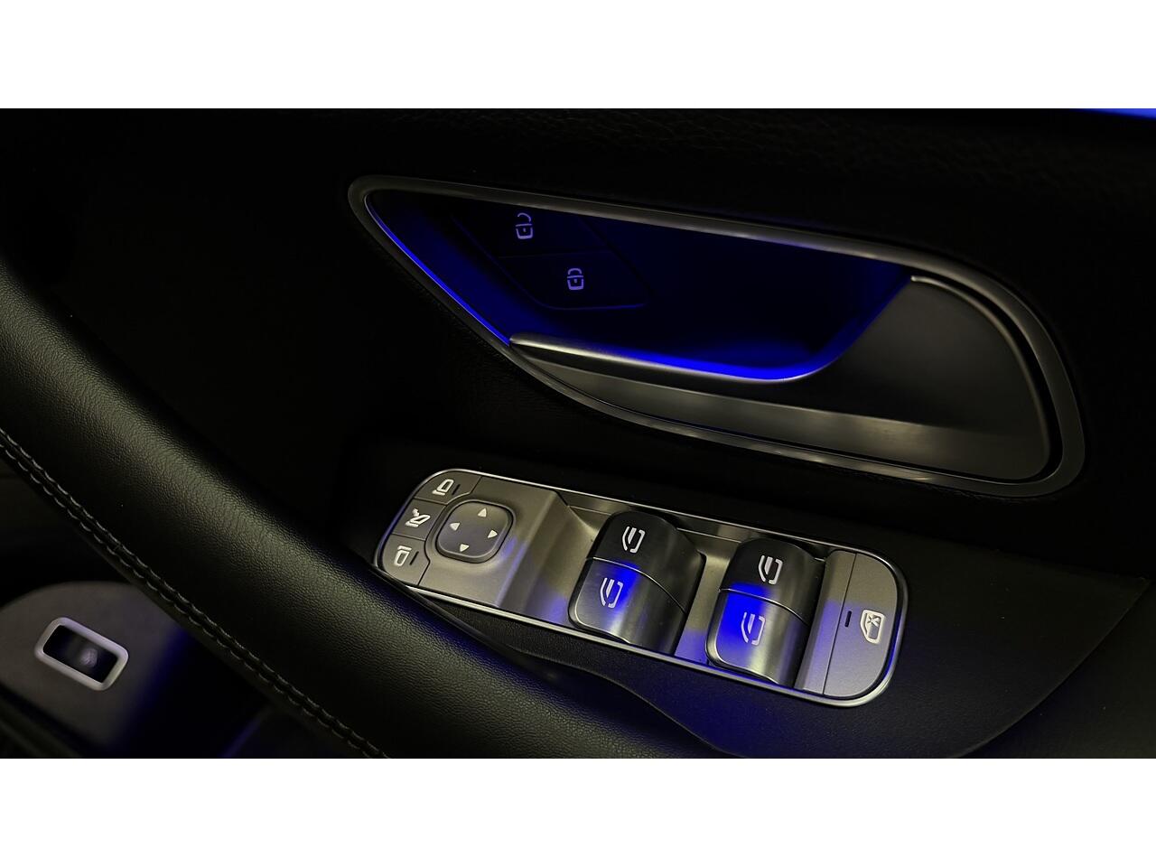 Mercedes-Benz GLE view 25