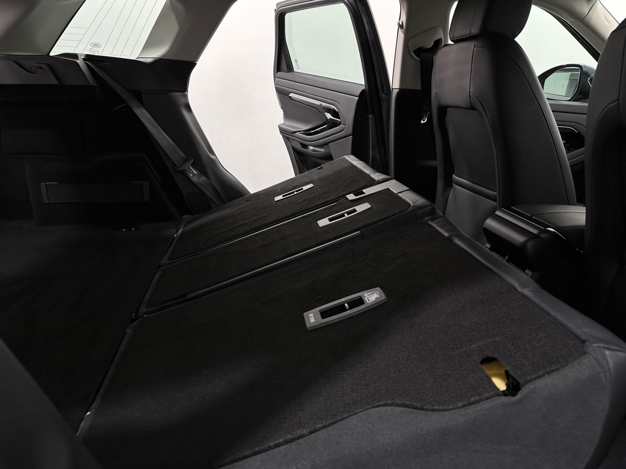 Land Rover Range Rover Evoque view 45