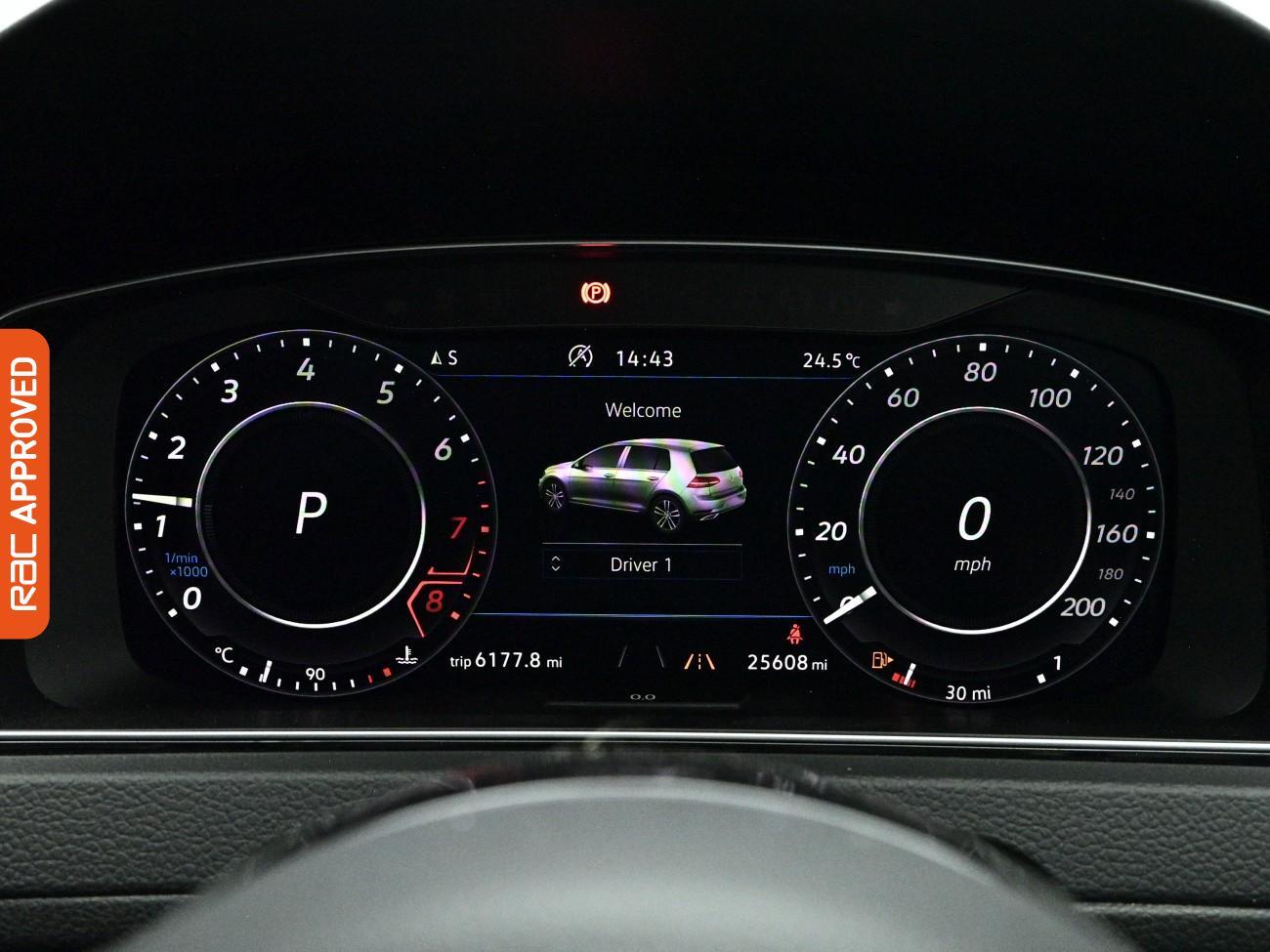 Volkswagen Golf view 11