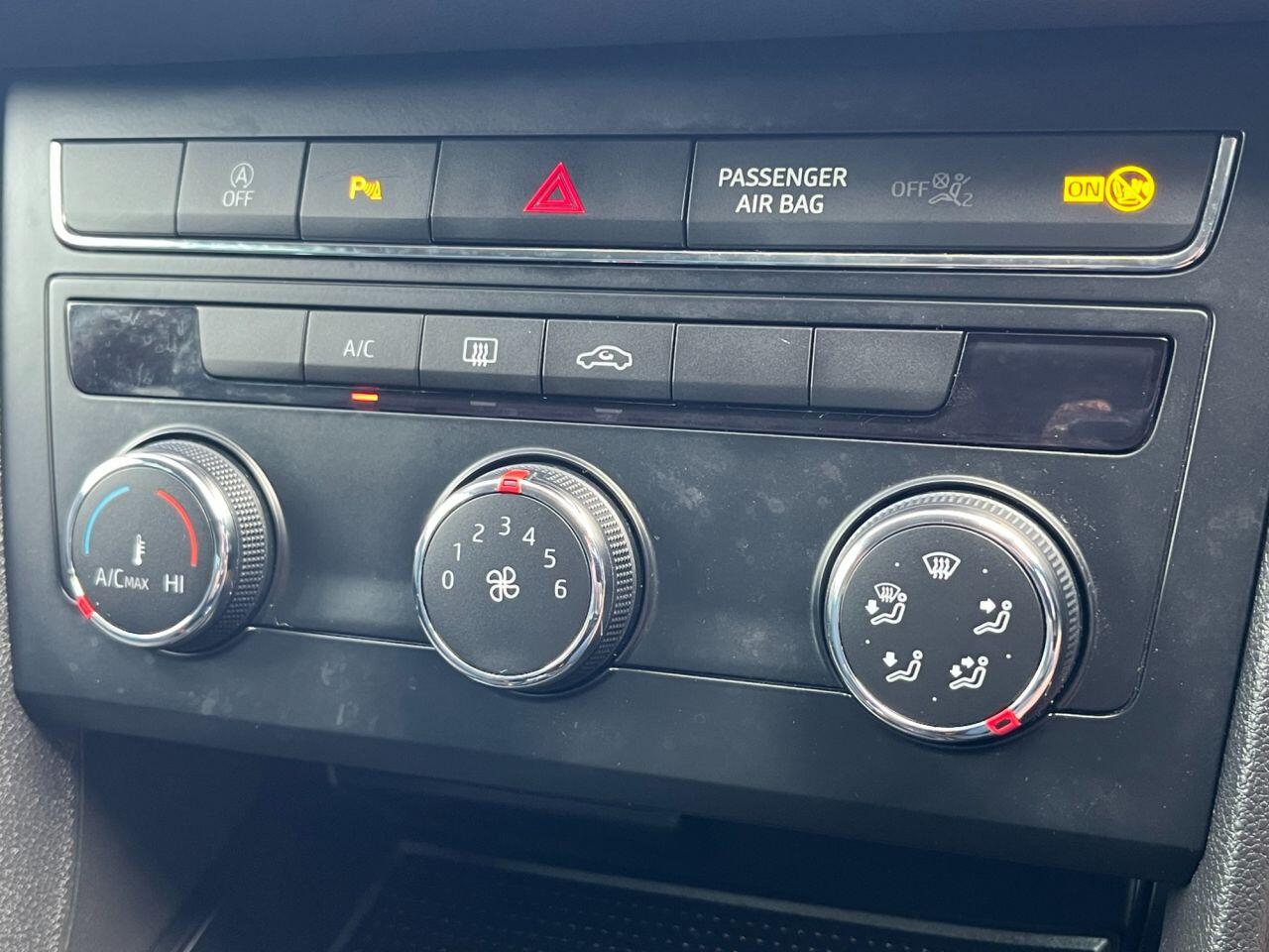 Seat Leon Leon view 23