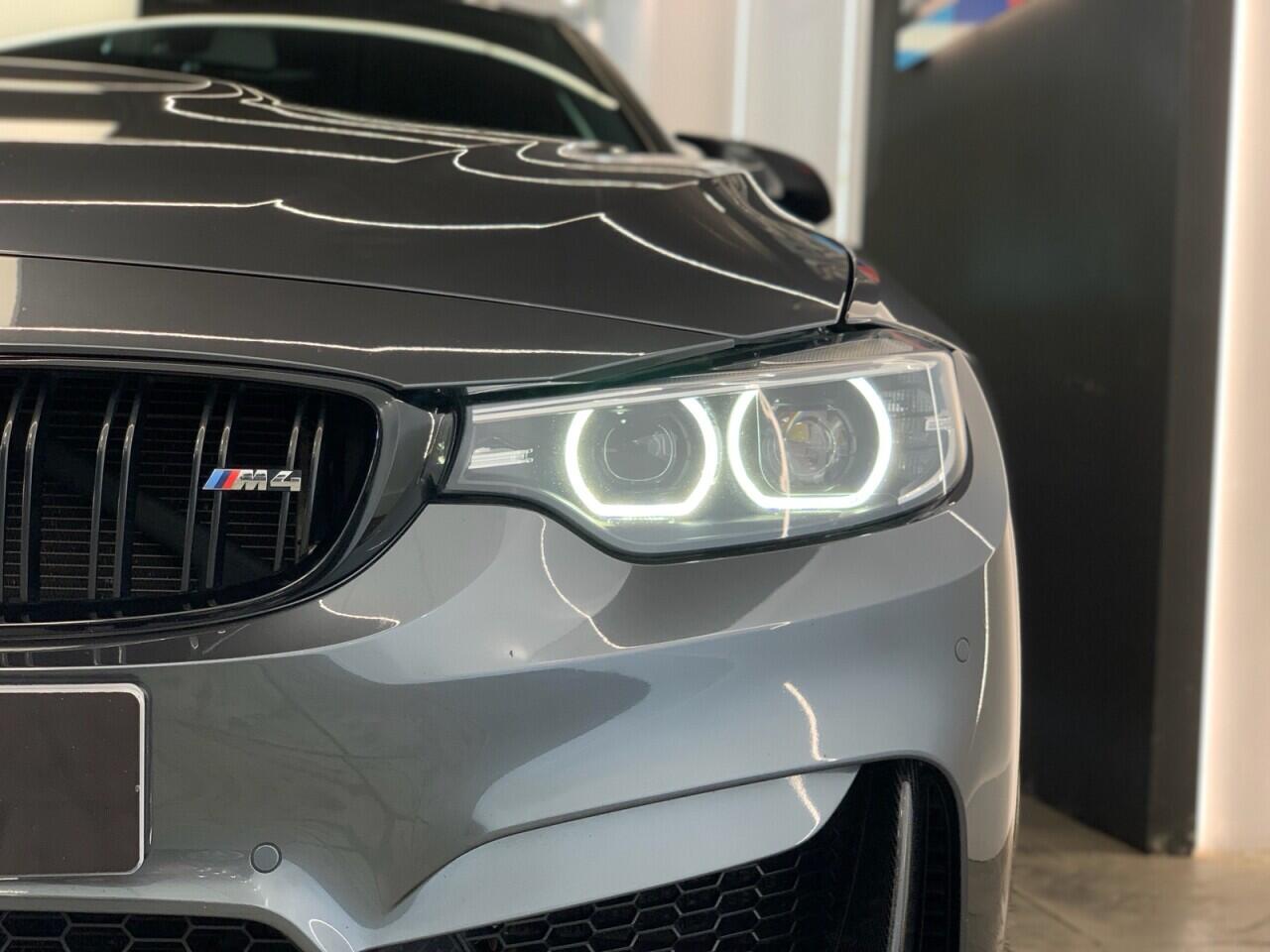 BMW M4 view 8