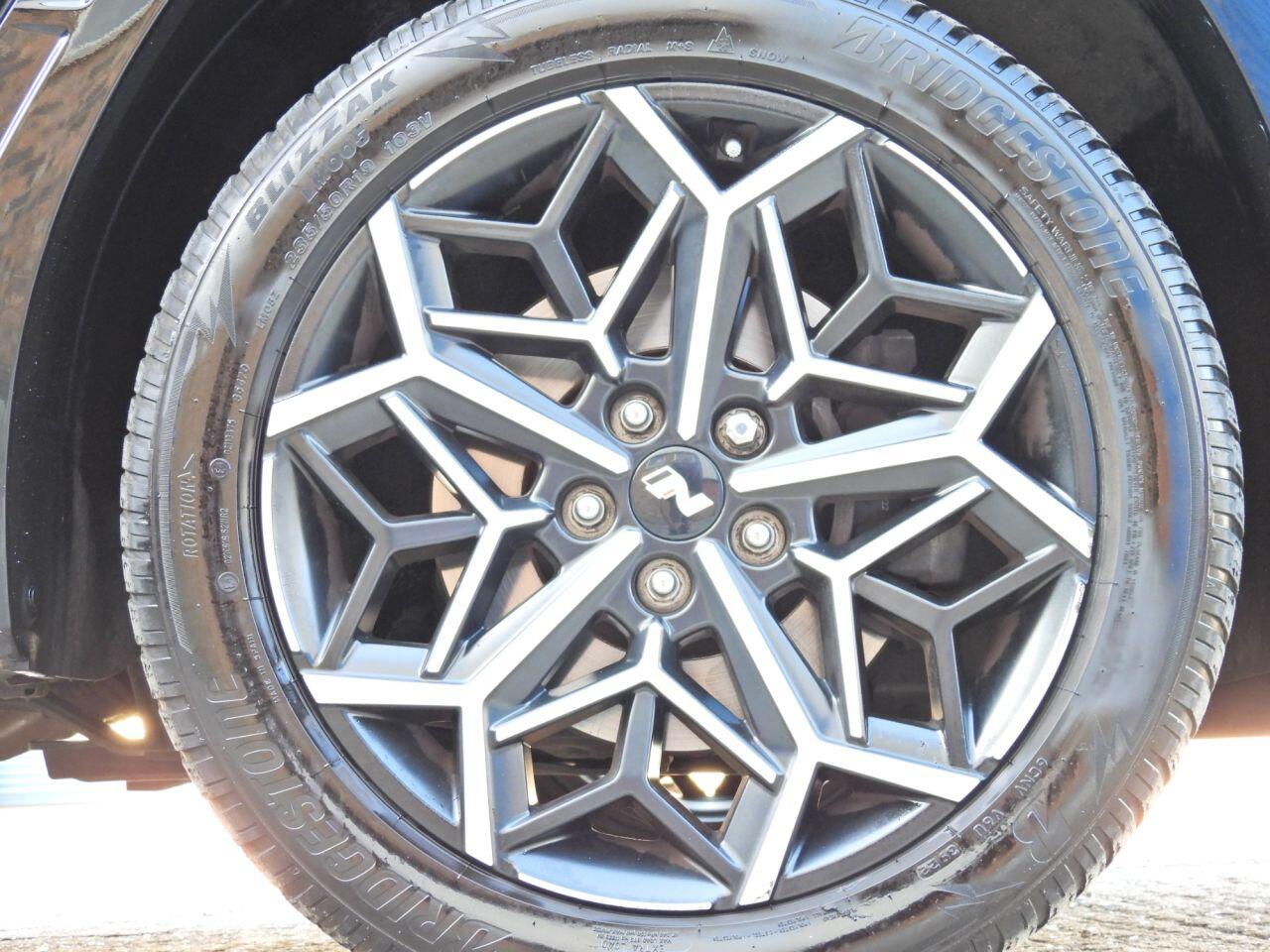 Hyundai Tucson view 32