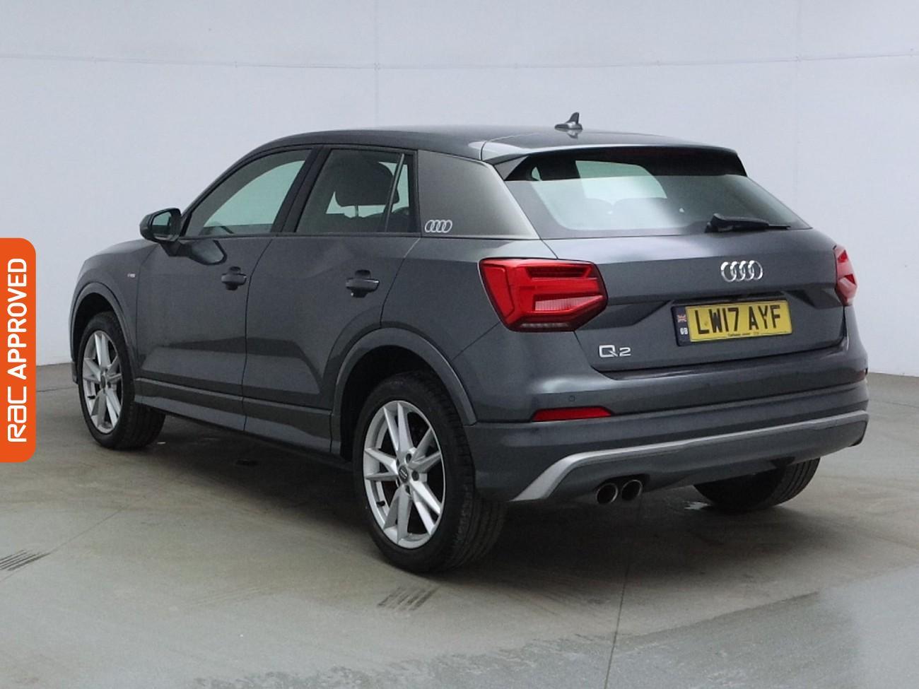 Audi Q2 view 4