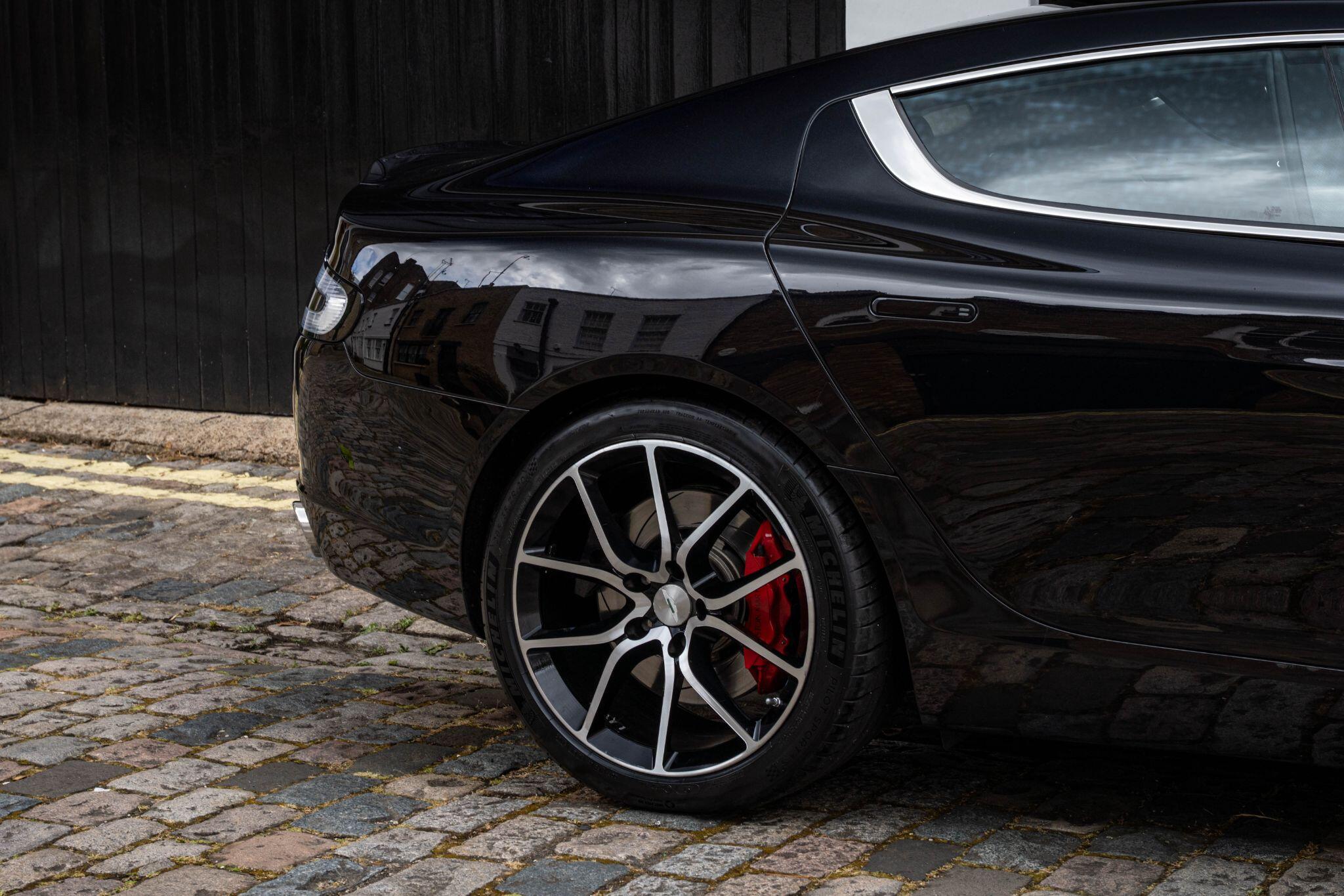 Aston Martin Rapide view 6