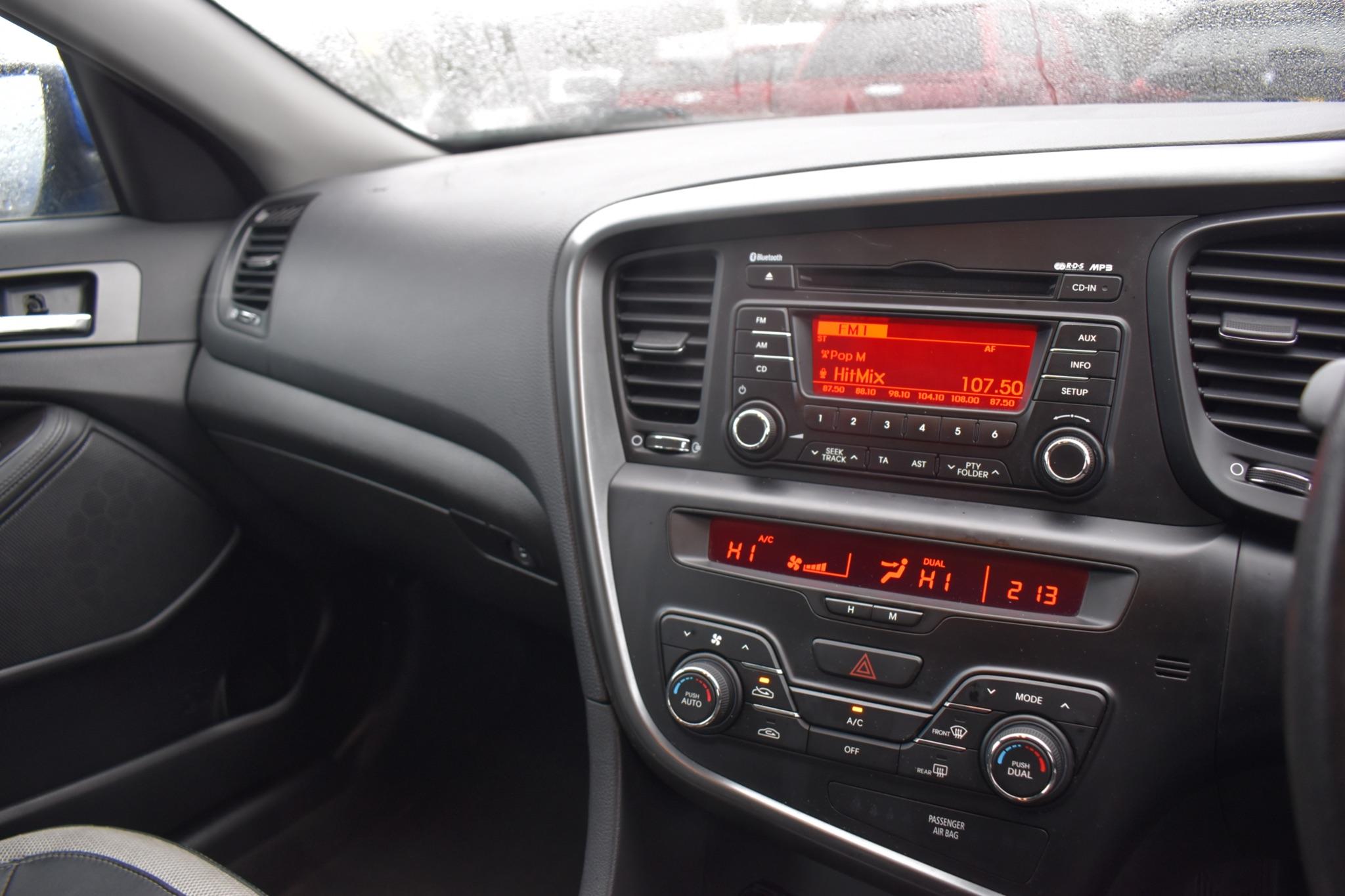 Optima - 1.6 CRDi 2 Euro 6 (s/s) 4dr - Image 32