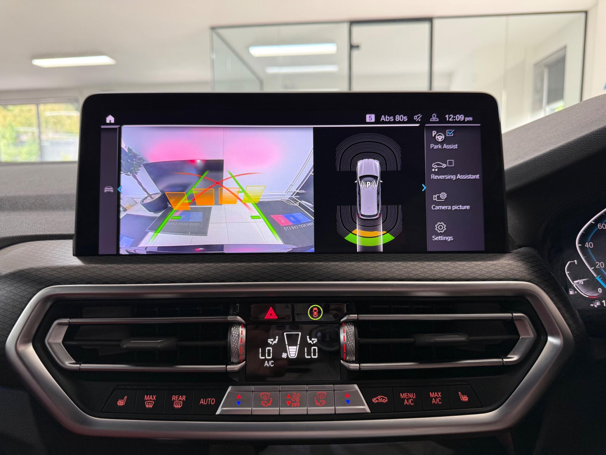 BMW X3 view 18