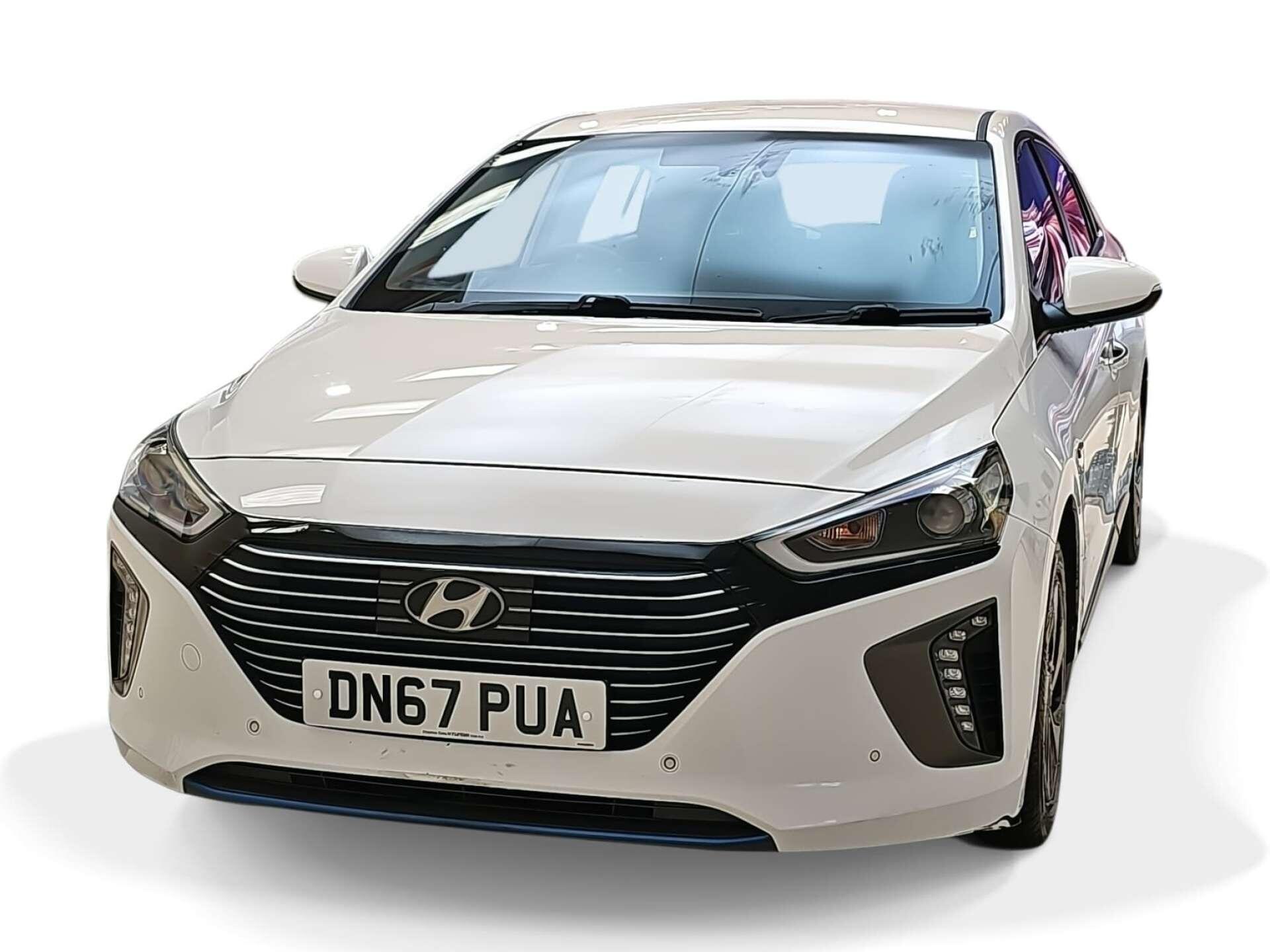 Hyundai IONIQ view 3
