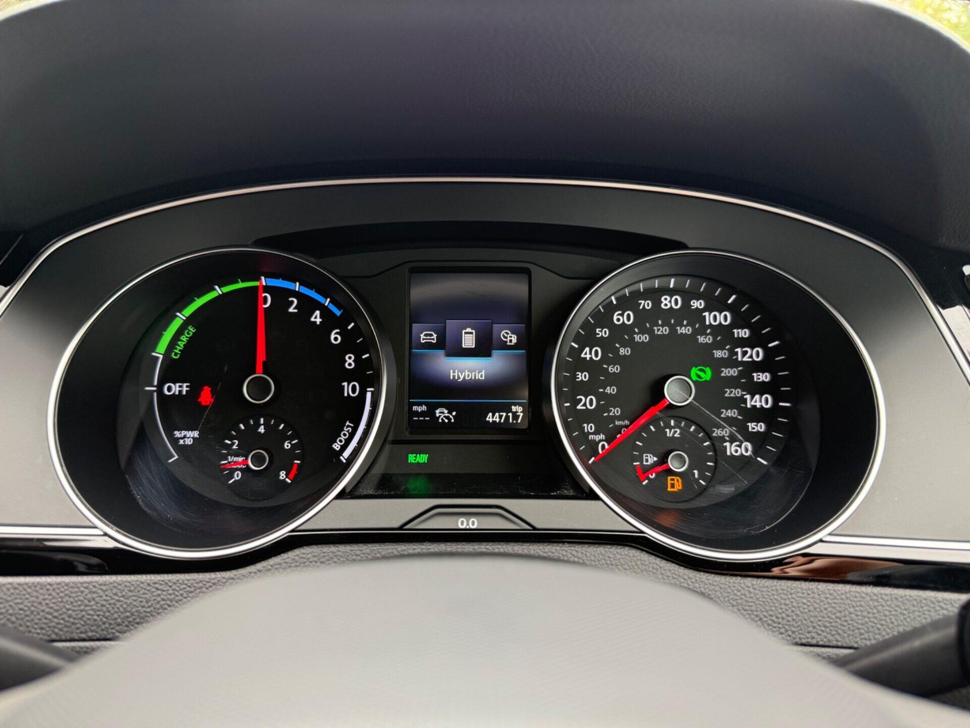 Volkswagen Passat view 46