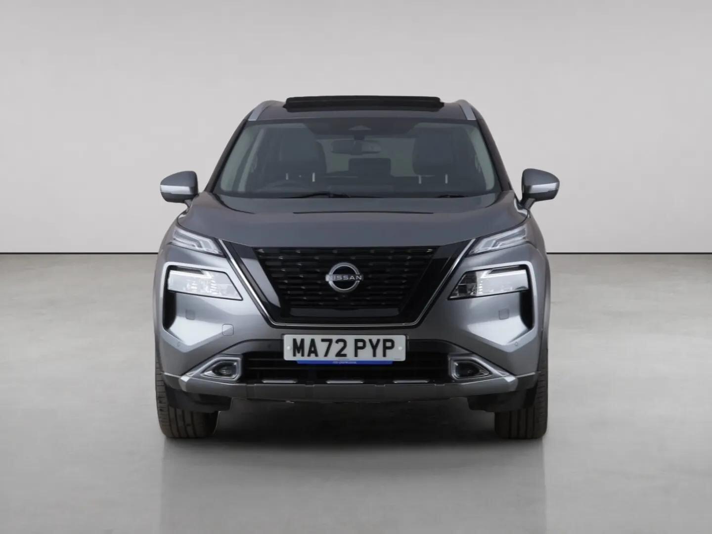 Nissan X-Trail view 5