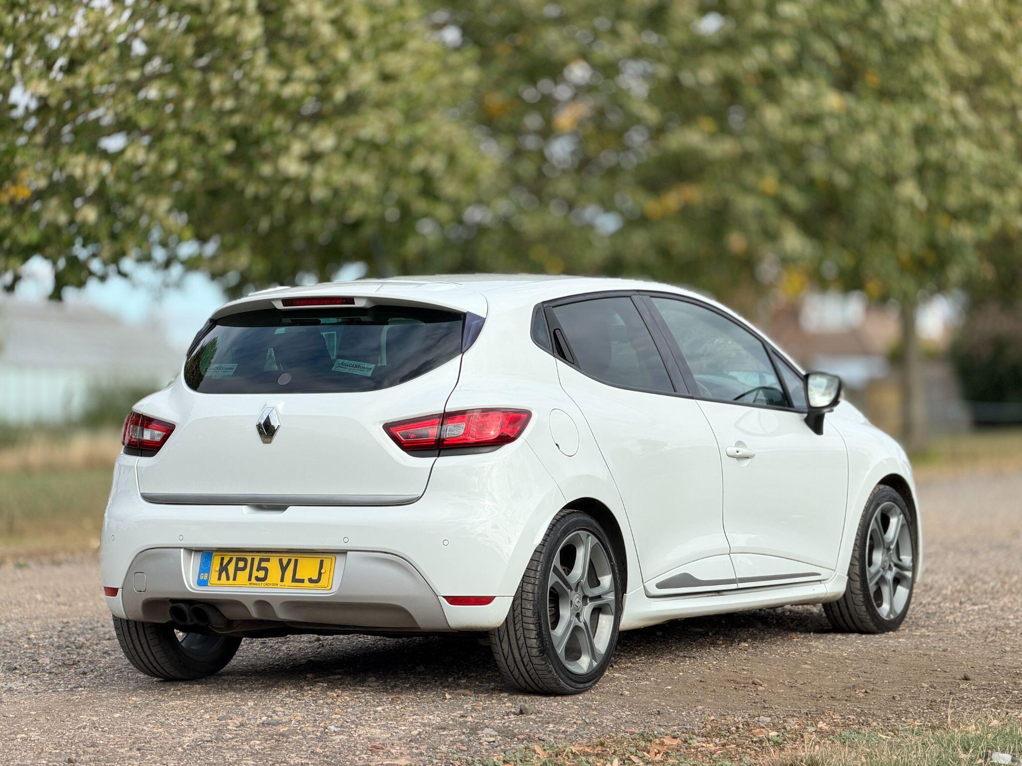 Renault Clio view 8