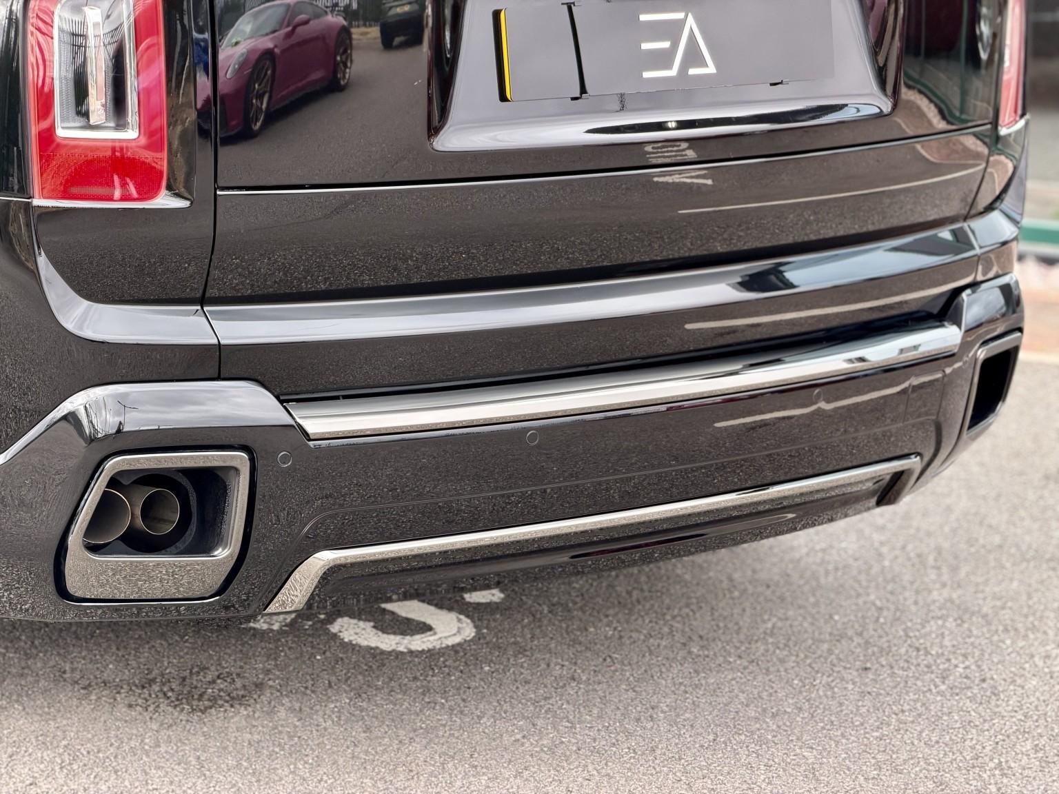 Rolls-Royce Cullinan view 34