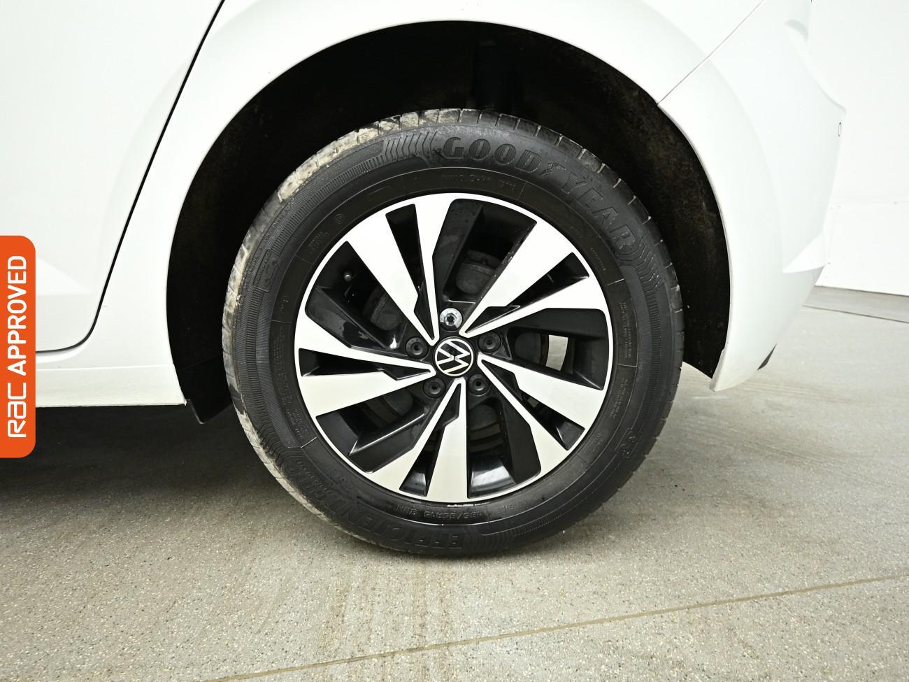 Volkswagen Polo view 26