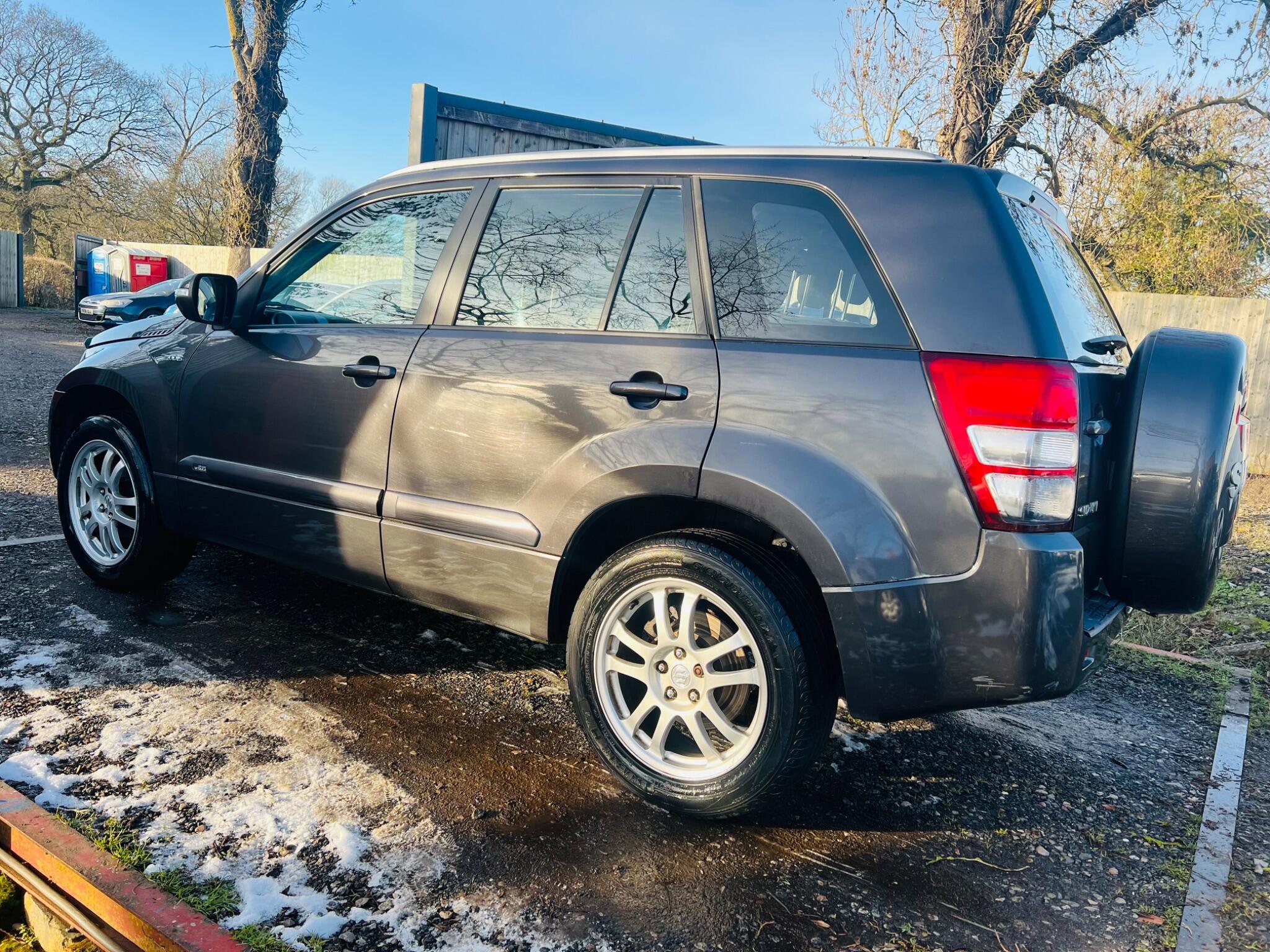 2012 Suzuki Grand Vitara 1.9 DDiS SZ-T 4WD Euro 5 5dr • 72,057 miles image 5