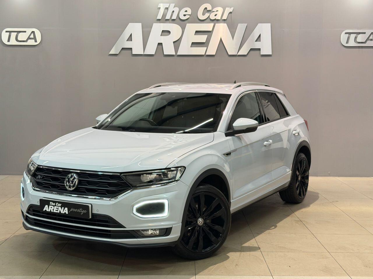 Volkswagen T-Roc view 3
