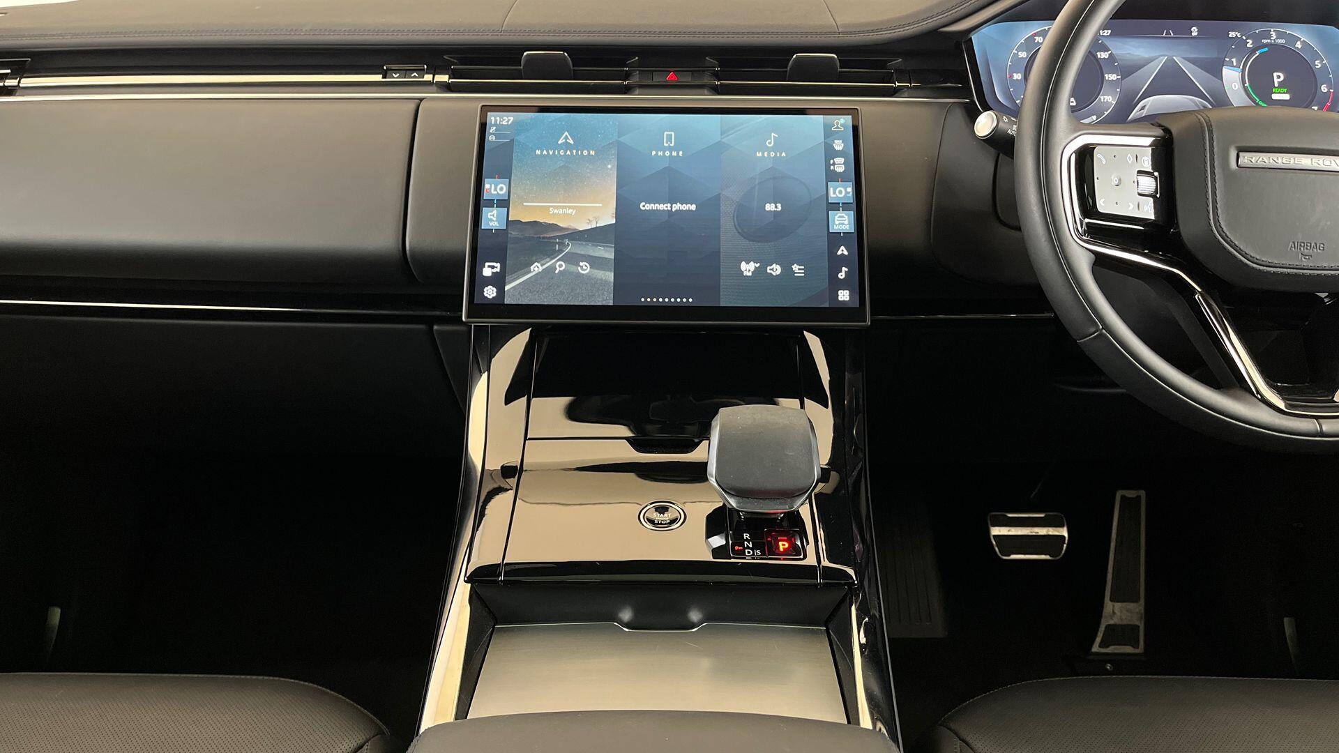 Land Rover Range Rover Sport view 14