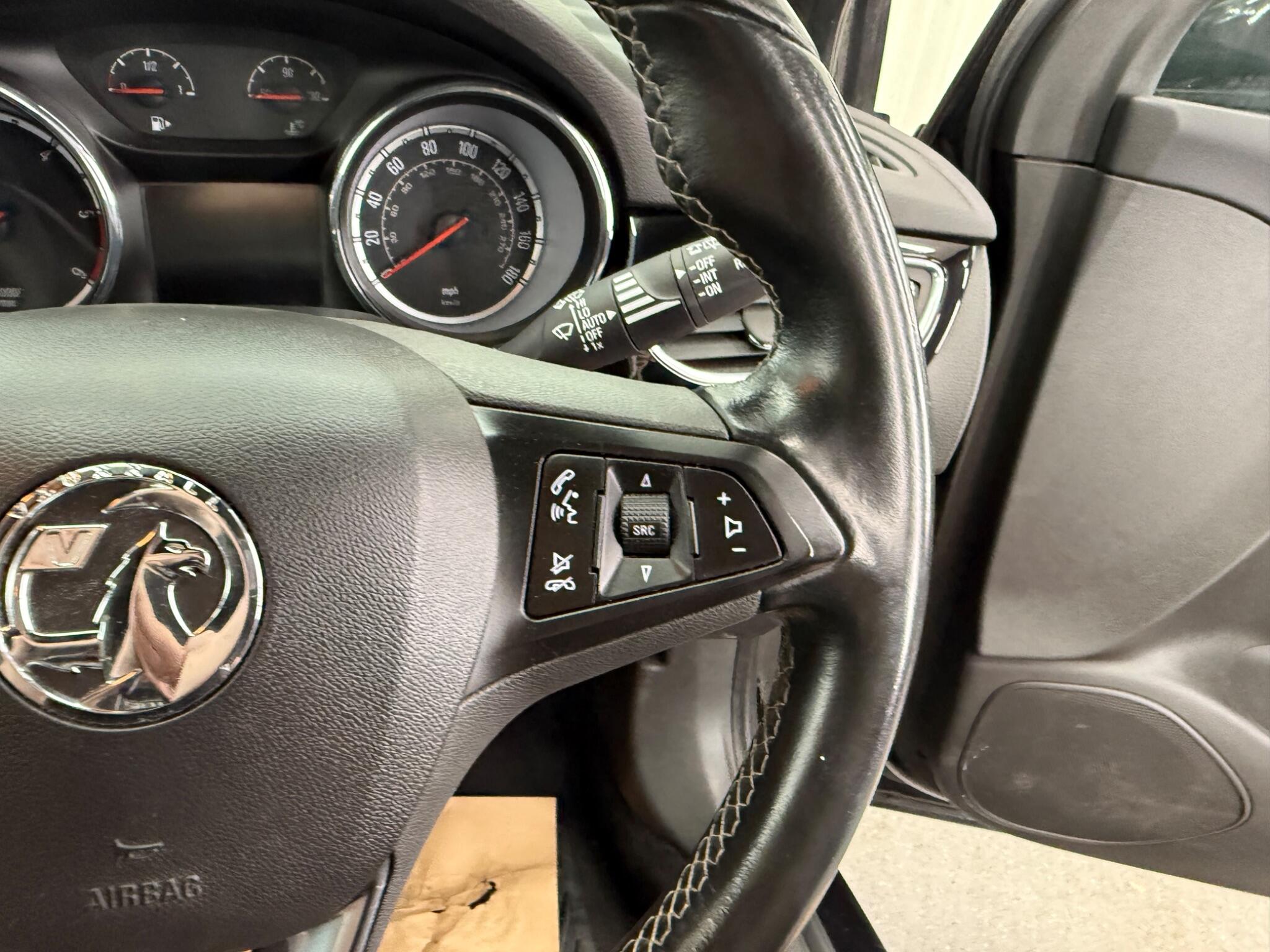 Vauxhall Astra view 32