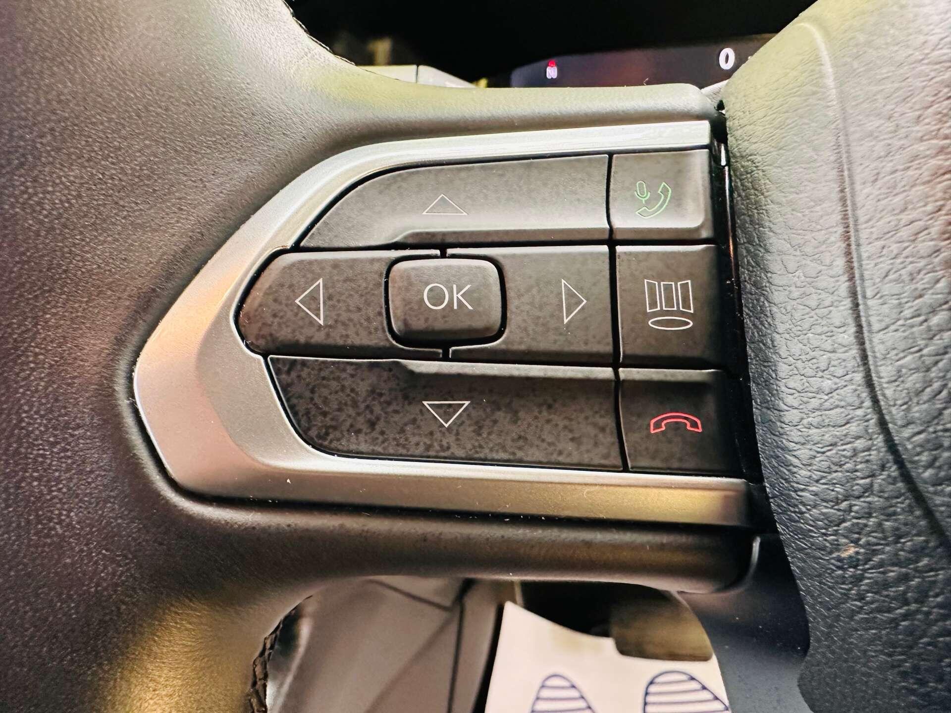 Jeep Compass view 22