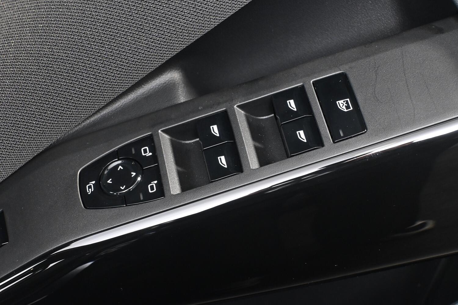 BMW X3 view 28