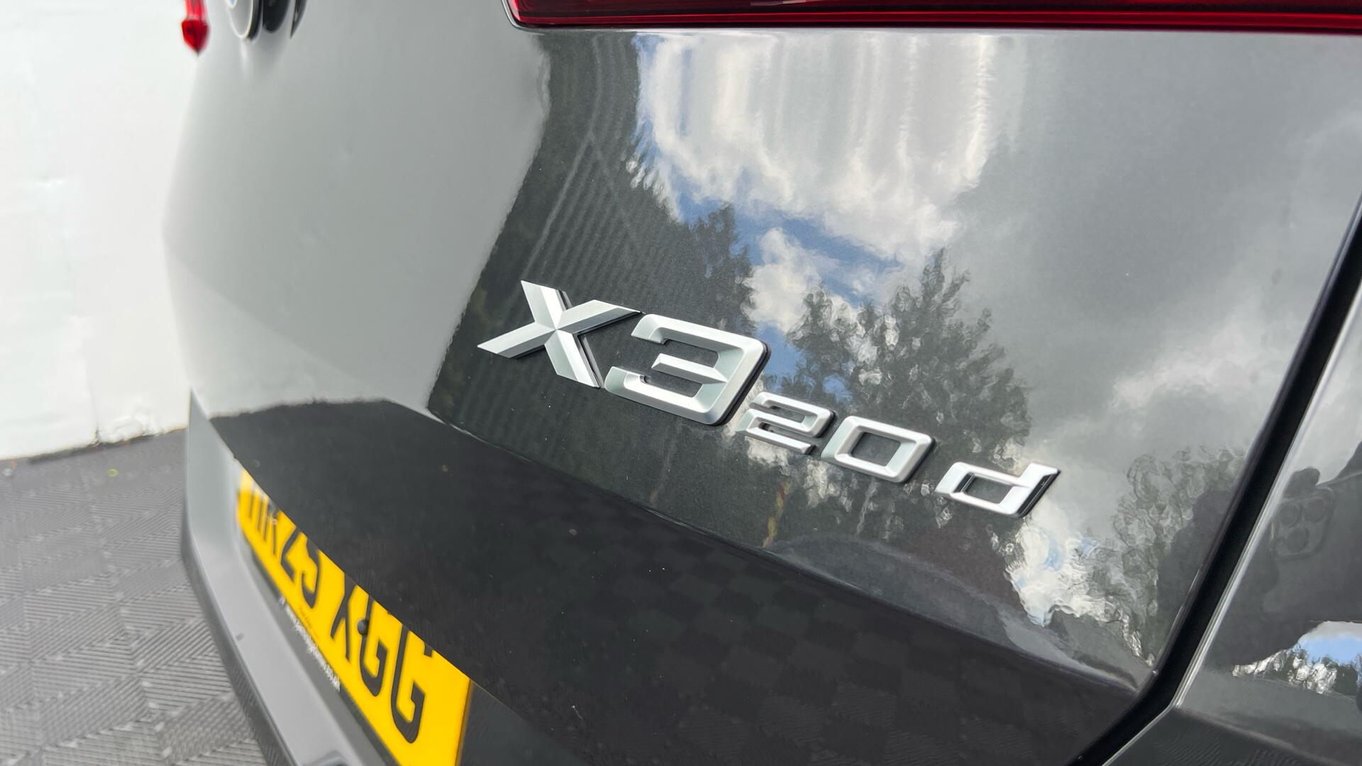 BMW X3 view 28