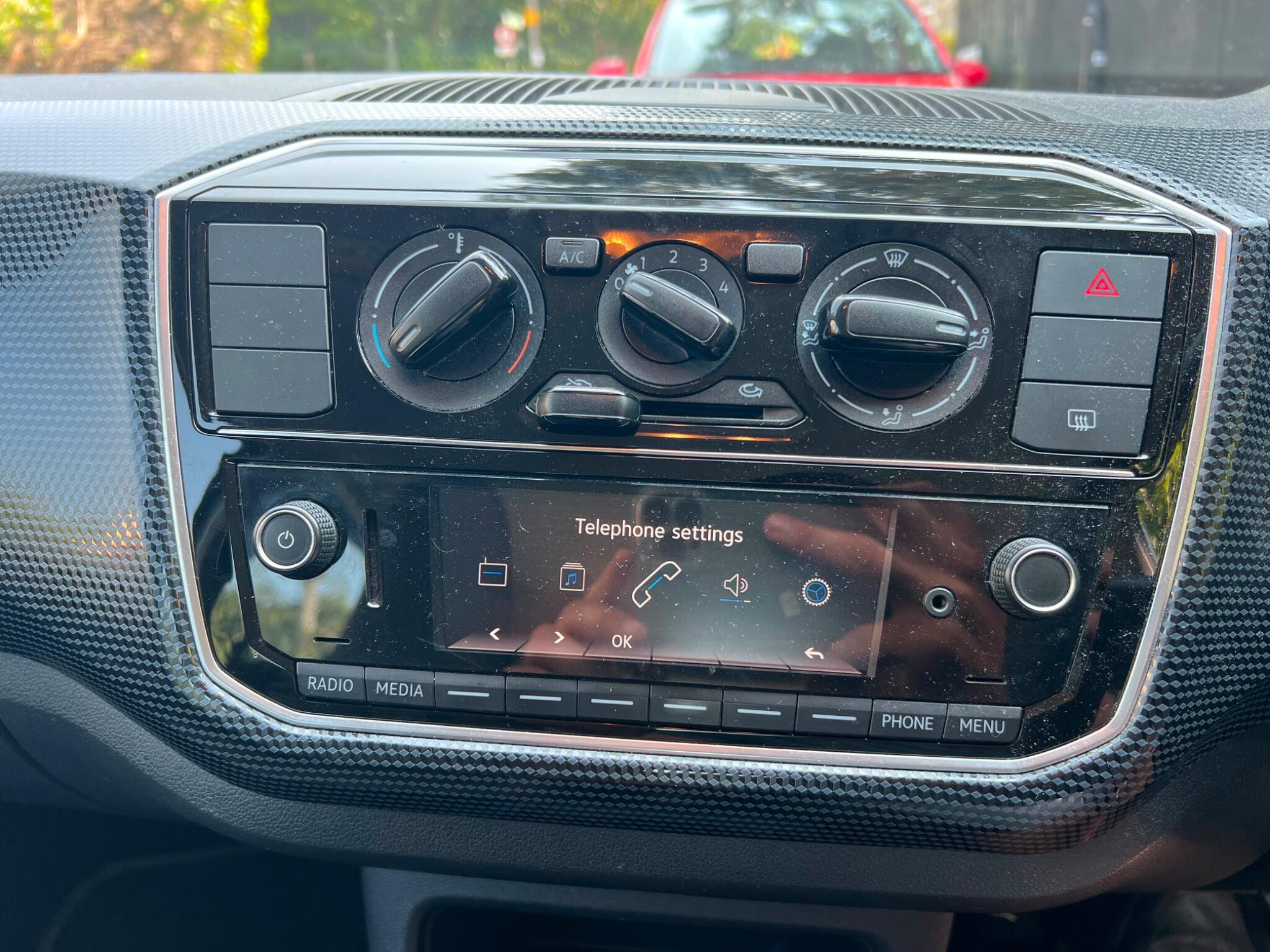 Volkswagen Up! view 11