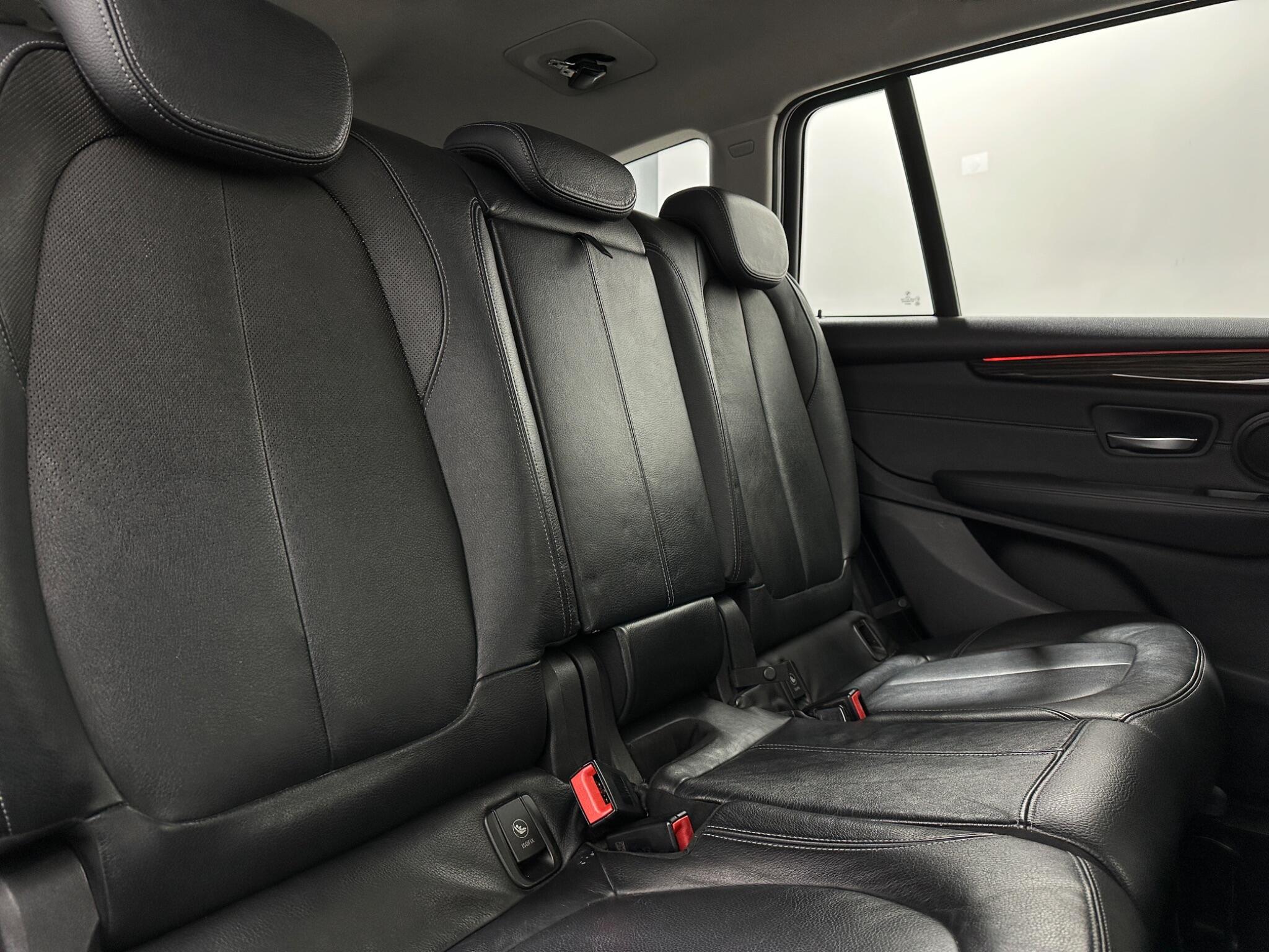 BMW 2 Series Gran Tourer view 42