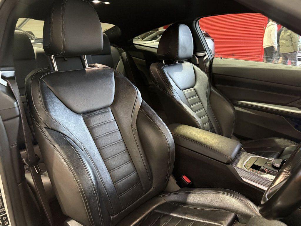BMW 4 Series view 30