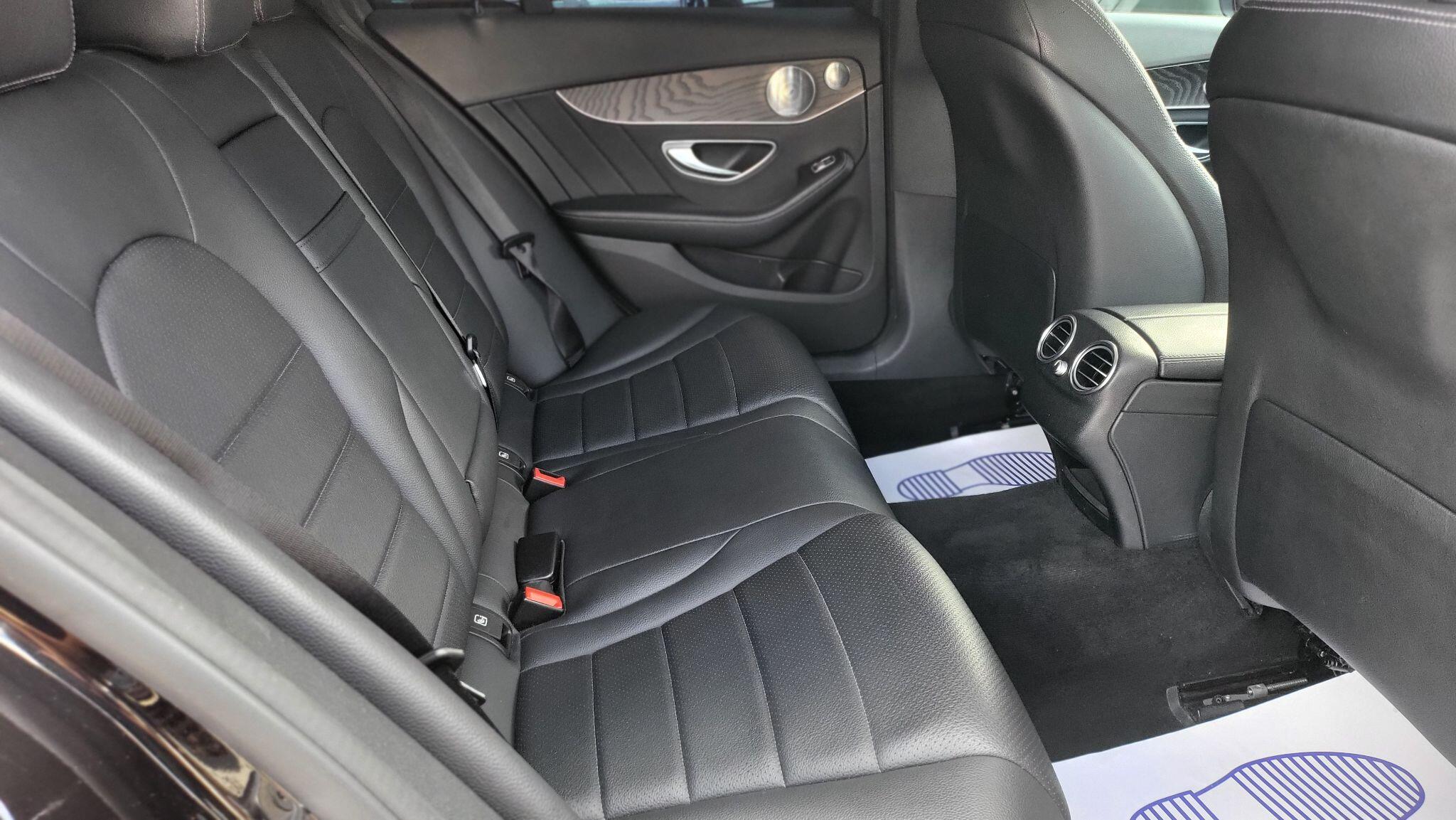 Mercedes-Benz C-Class view 14