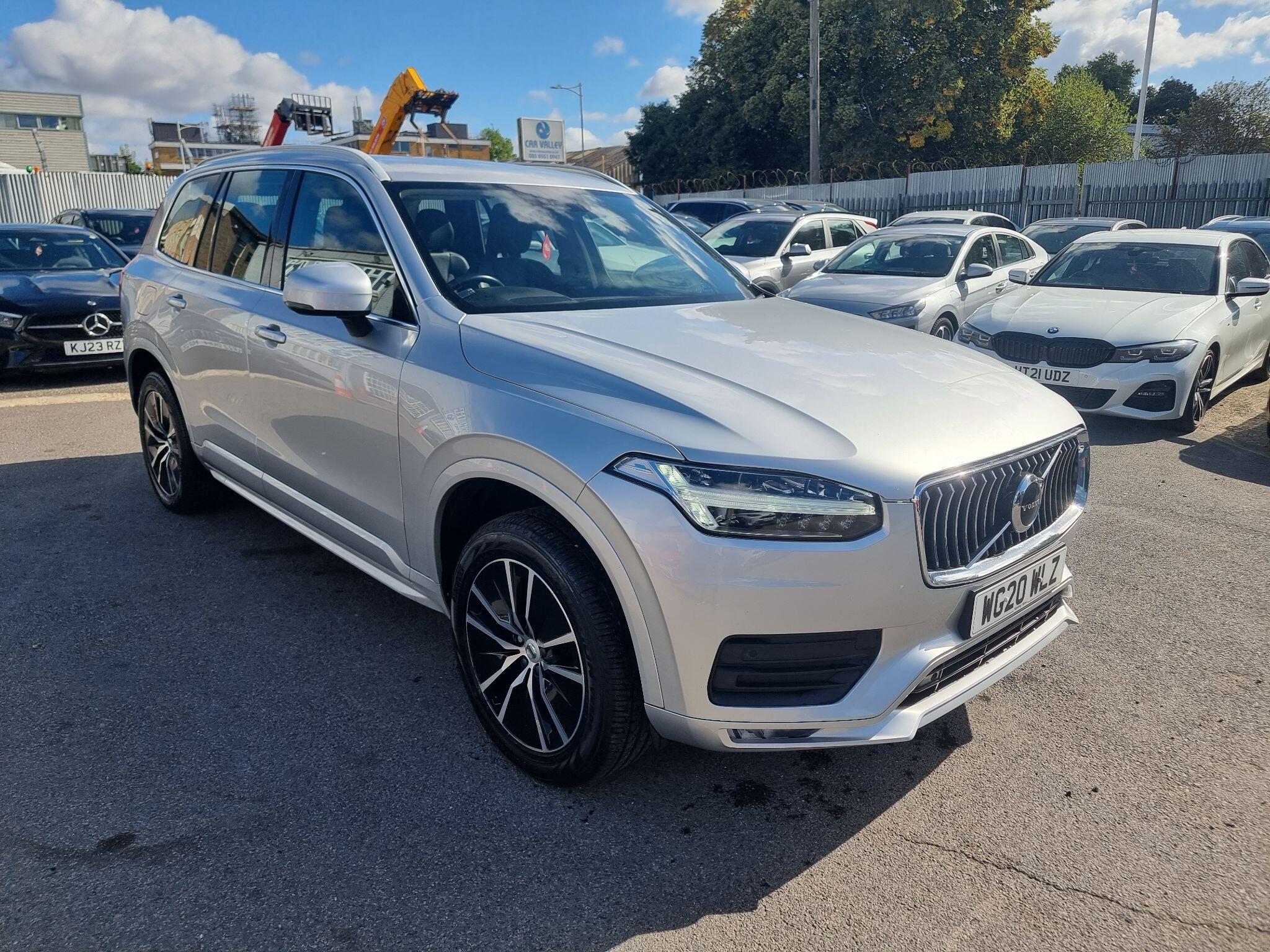 Volvo XC90 main image