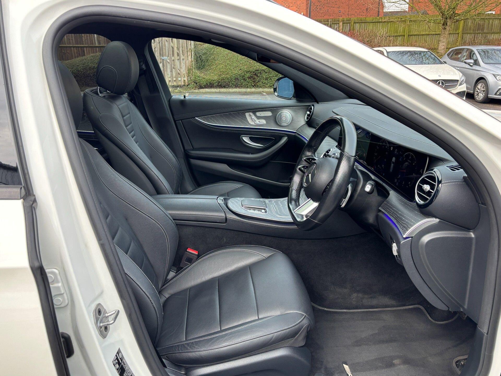 Mercedes-Benz E-Class view 22