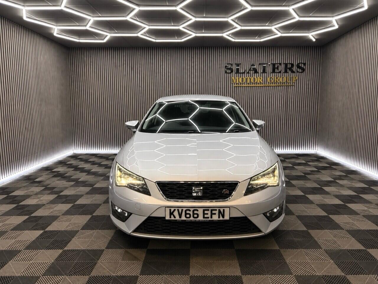 Seat Leon view 2
