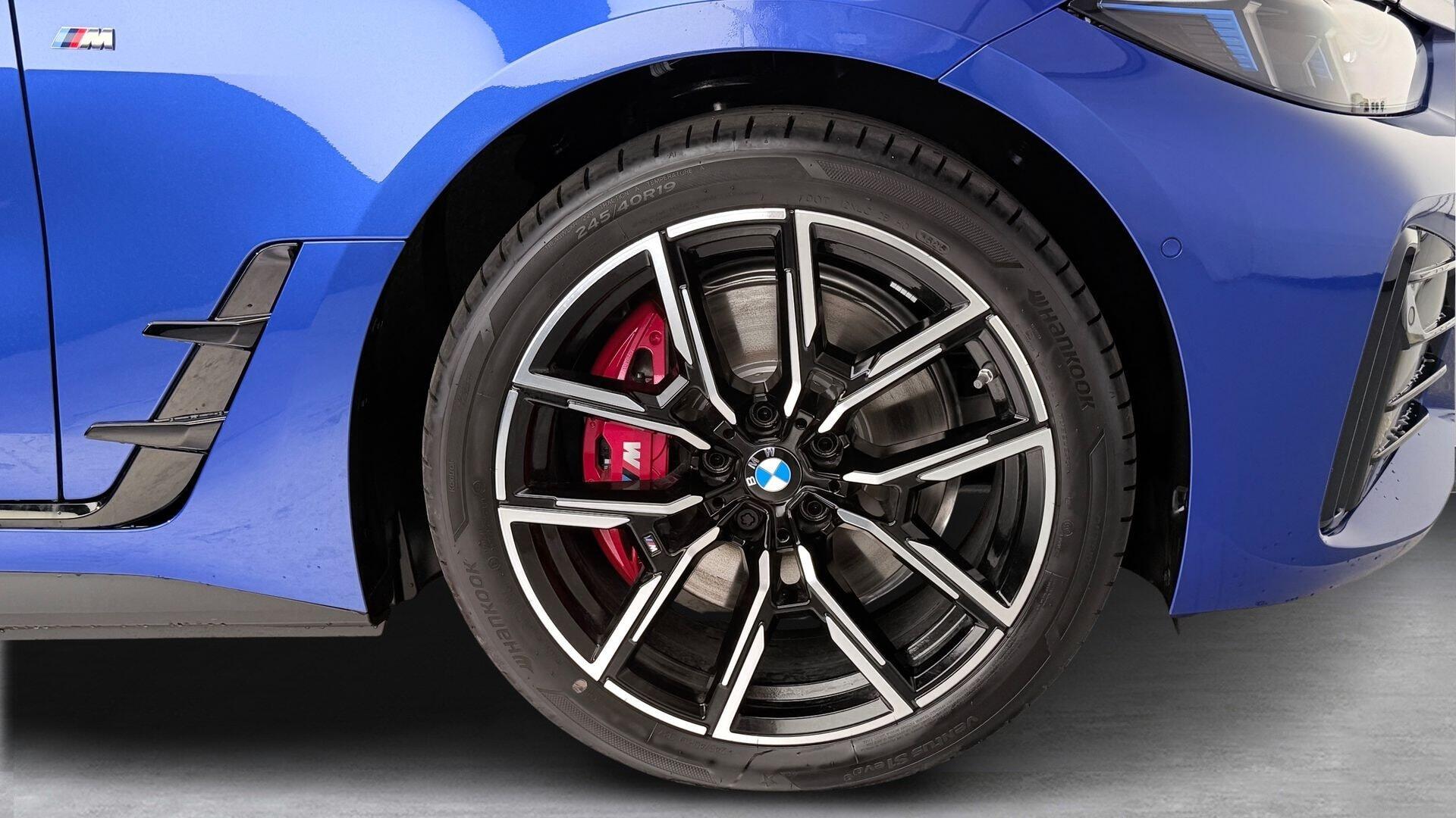 BMW I4 view 14