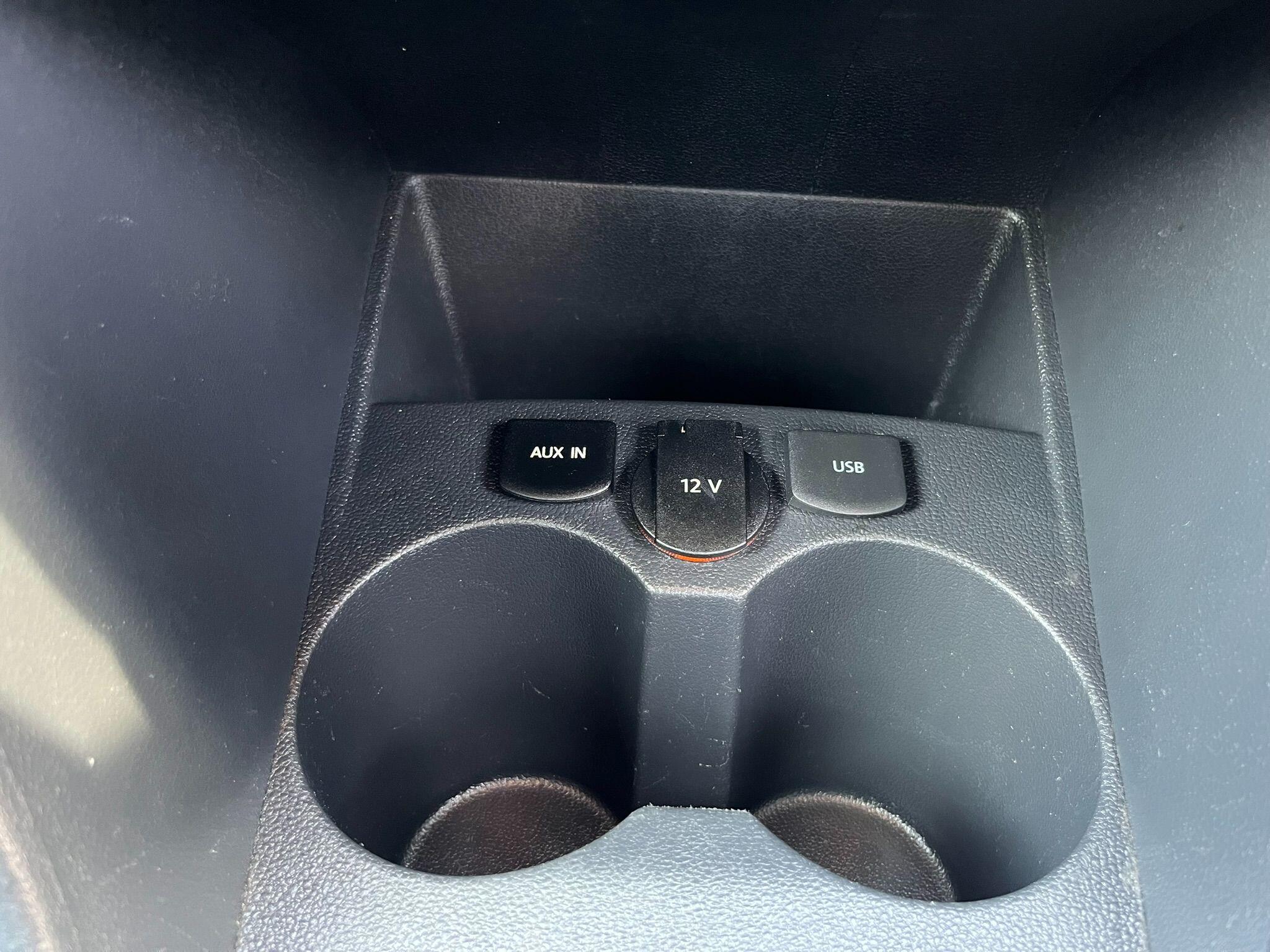 Volkswagen Polo view 24